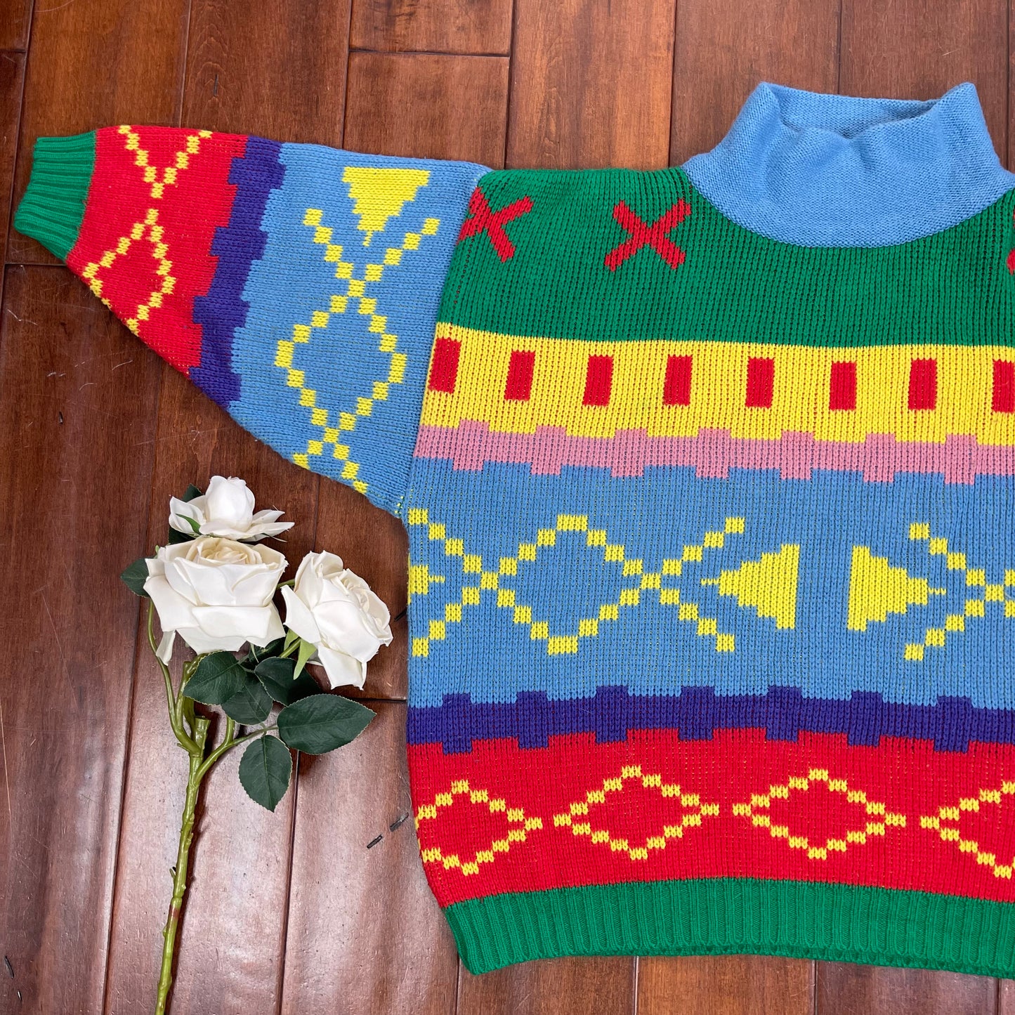 VINTAGE 80’S AVON FASHIONS TURTLENECK SWEATER