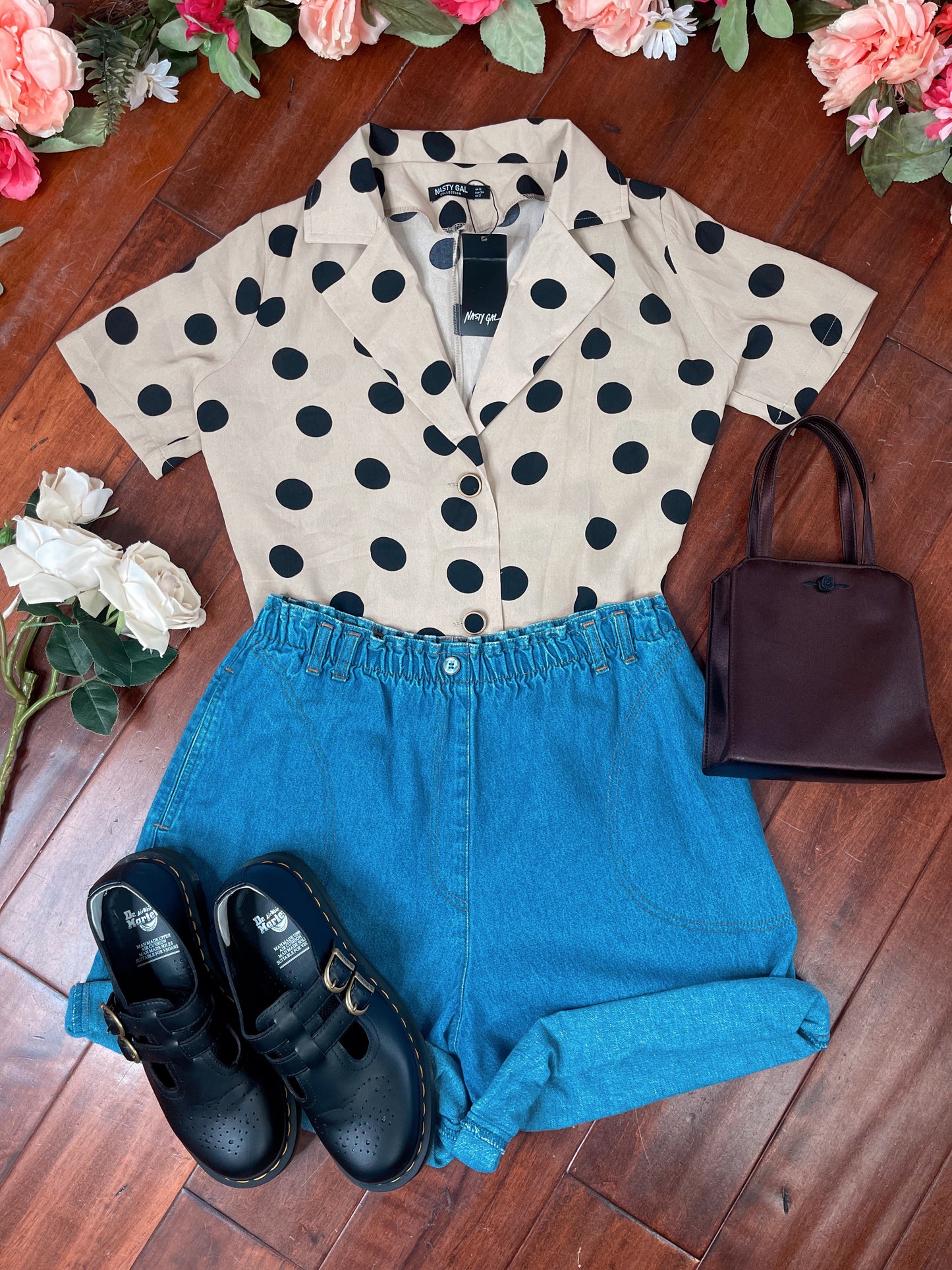 VINTAGE 90’S COMFY SCRUNCHY HIGH-WAISTED JEAN SHORTS