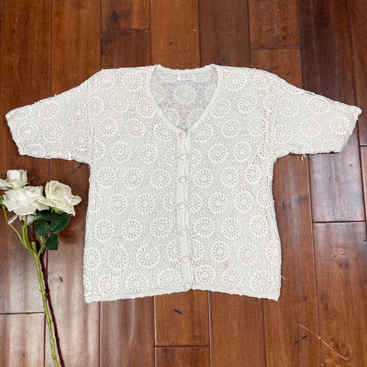 VINTAGE 90’S CROCHET CARDIGAN STYLE TOP