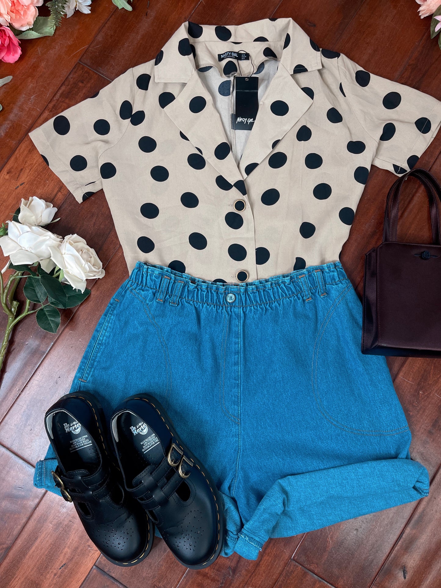 VINTAGE 90’S COMFY SCRUNCHY HIGH-WAISTED JEAN SHORTS