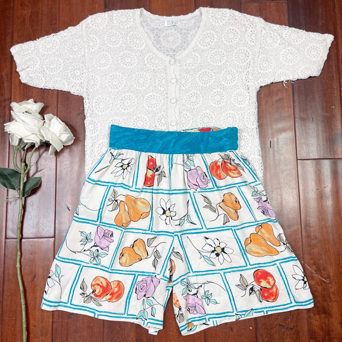 VINTAGE 90’S CROCHET CARDIGAN STYLE TOP