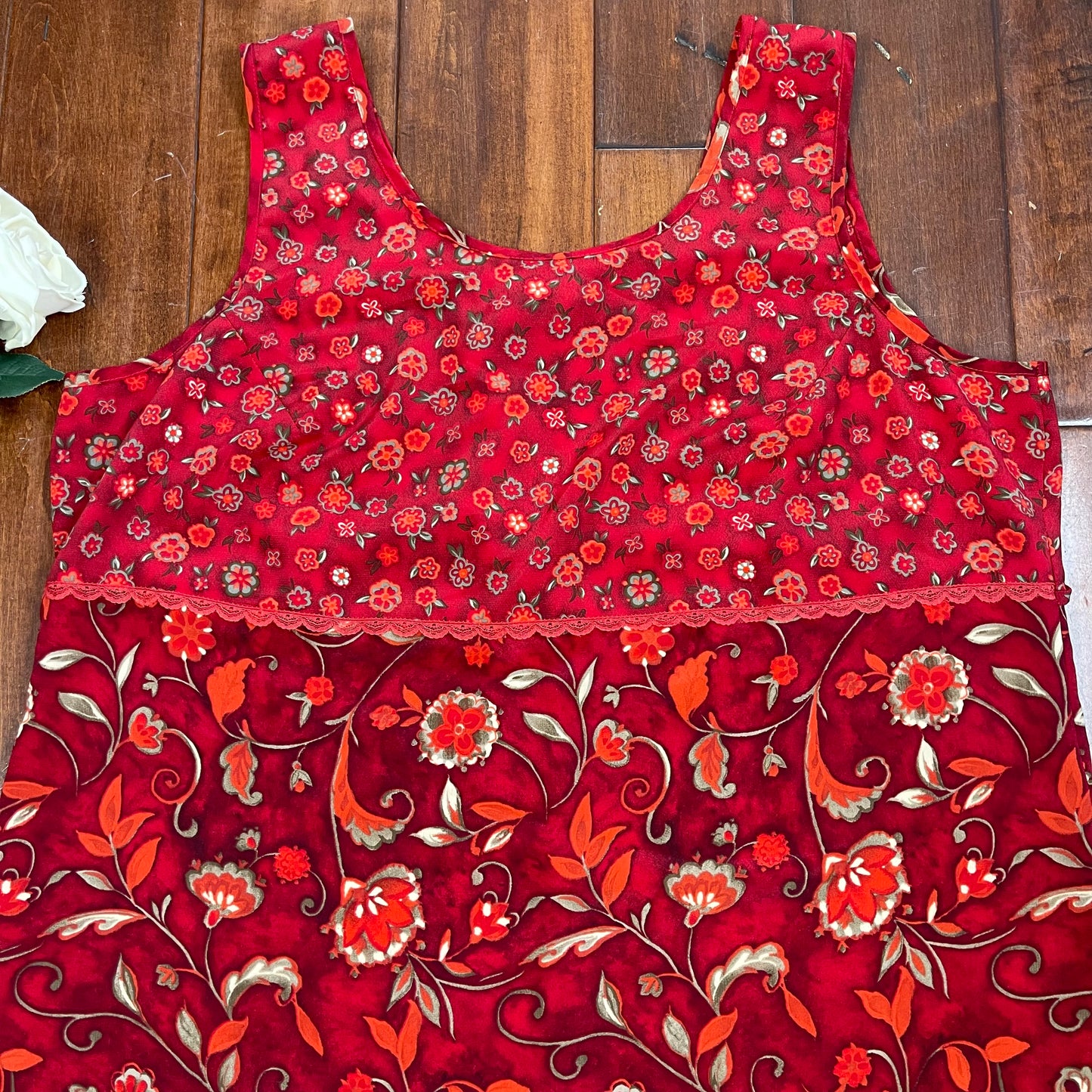 VINTAGE 90’S FLORAL DRESS