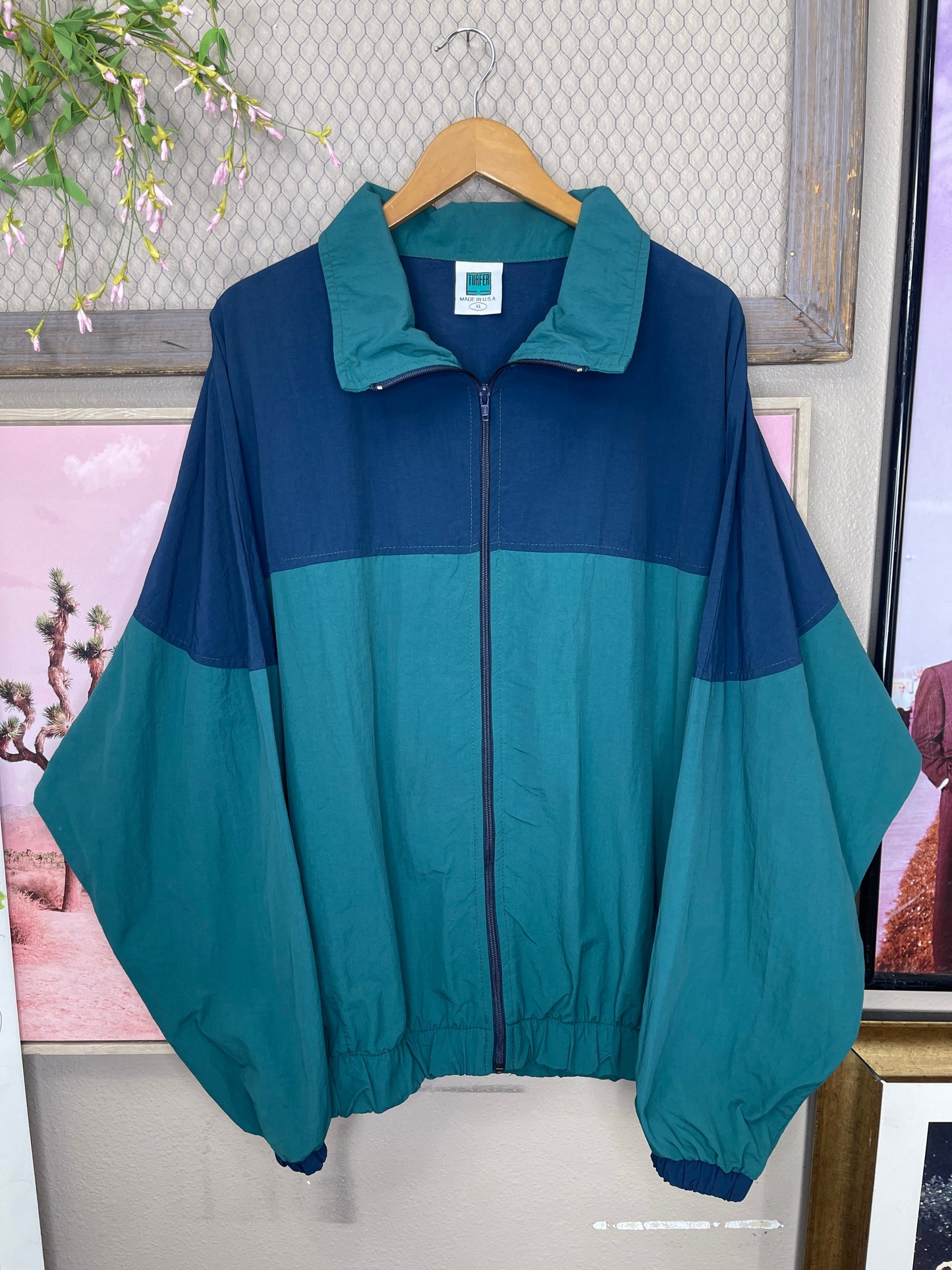 VINTAGE 90’S WINDBREAKER ZIP-UP JACKET