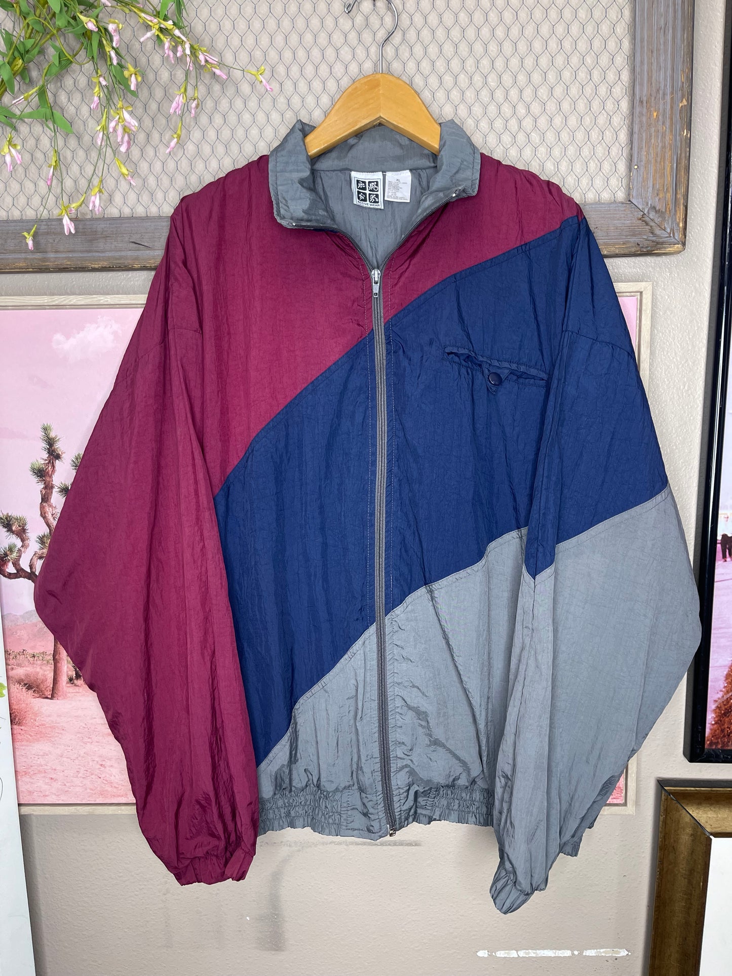 VINTAGE 90’S WINDBREAKER ZIP-UP JACKET