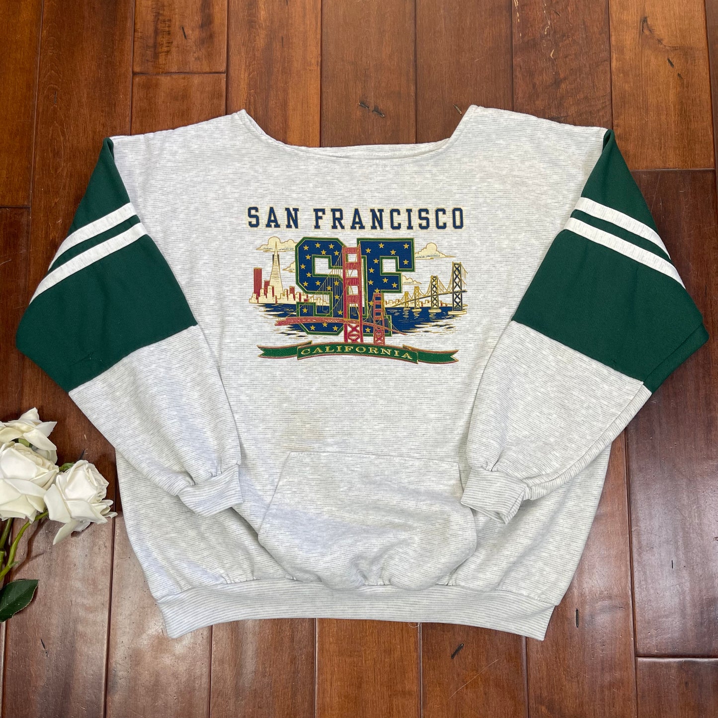 VINTAGE “SAN FRANCISCO CALIFORNIA” SCOOP NECK SWEATER