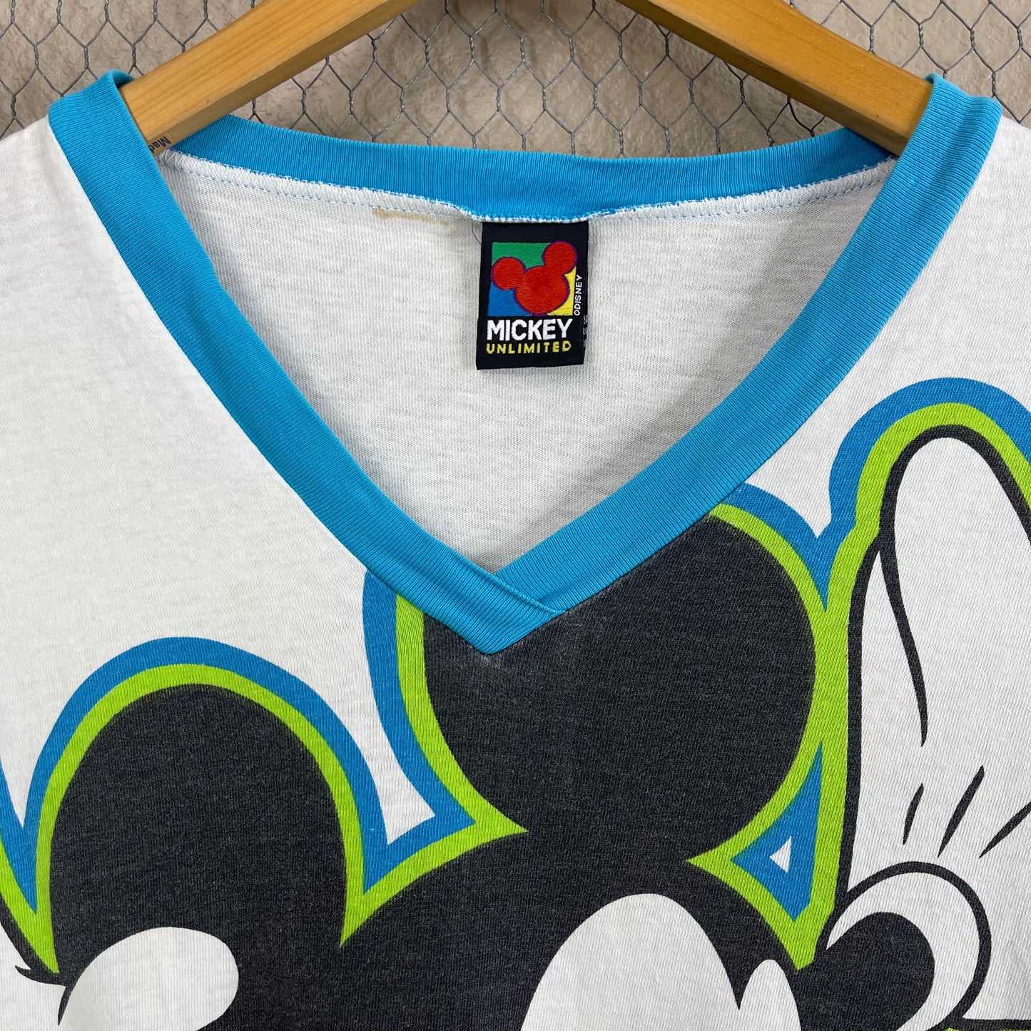 VINTAGE 90’S MICKEY MOUSE V-NECK T-SHIRT