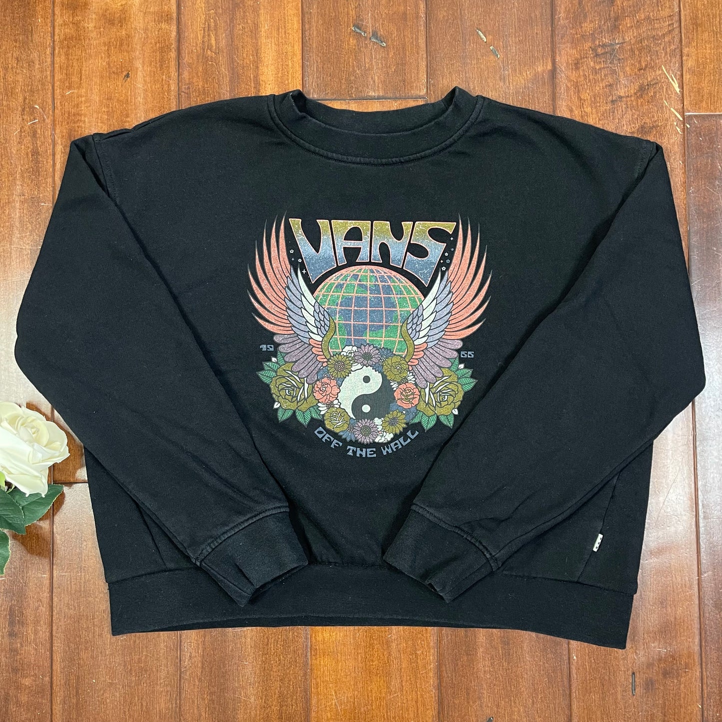 THRIFTED VANS CREWNECK