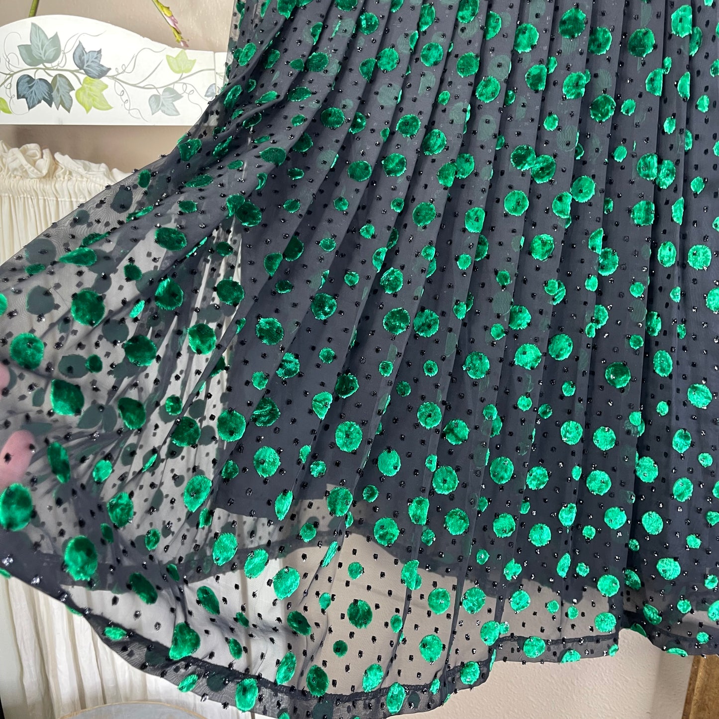 VINTAGE 70’S AYERMEI GLITTER POLKA DOT MID SKIRT