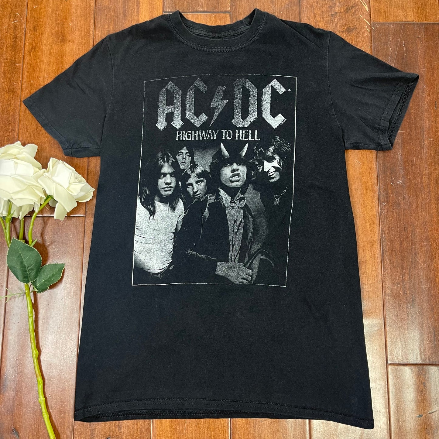 THRIFTED “ACDC” T-SHIRT
