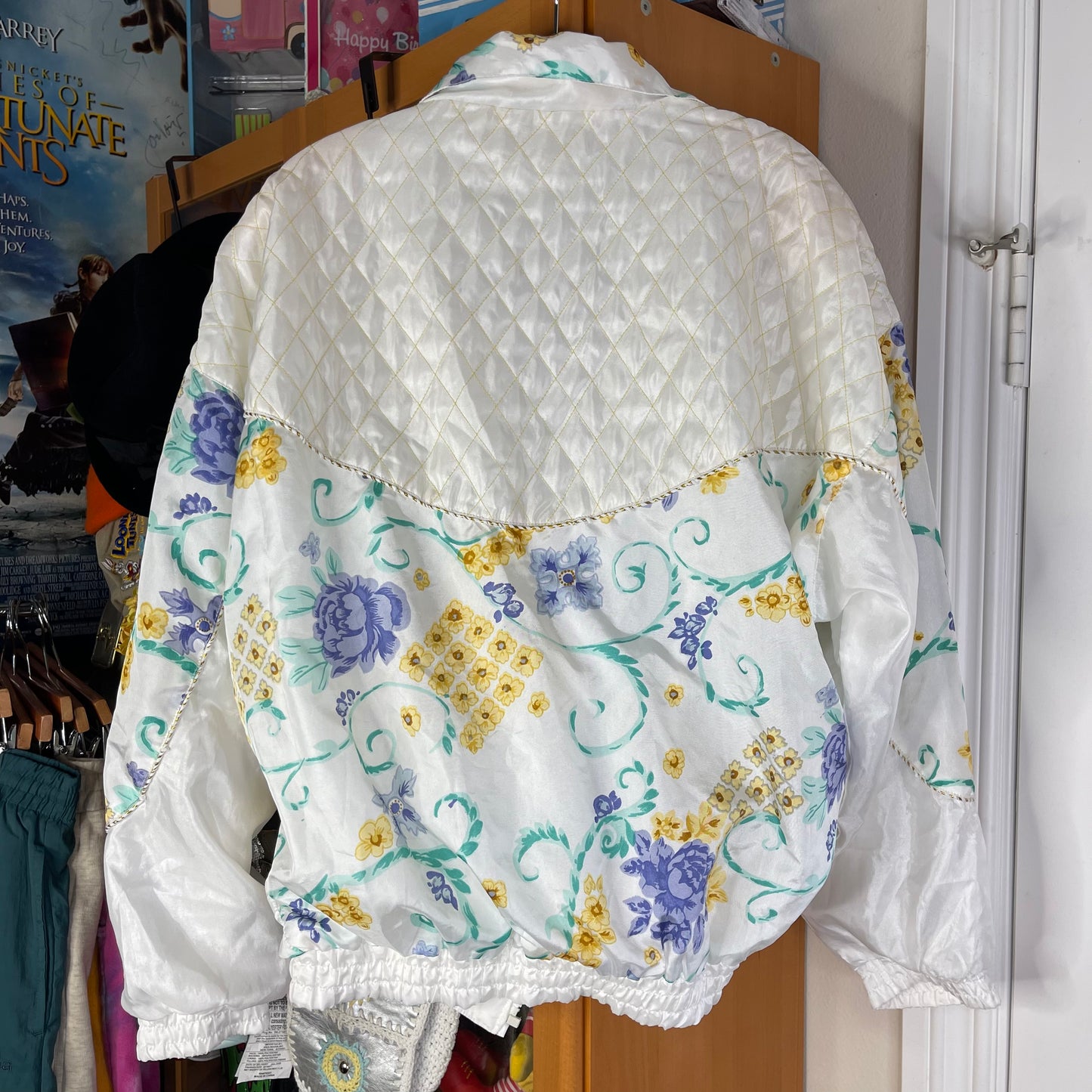 VINTAGE 80’S FLORAL WINDBREAKER