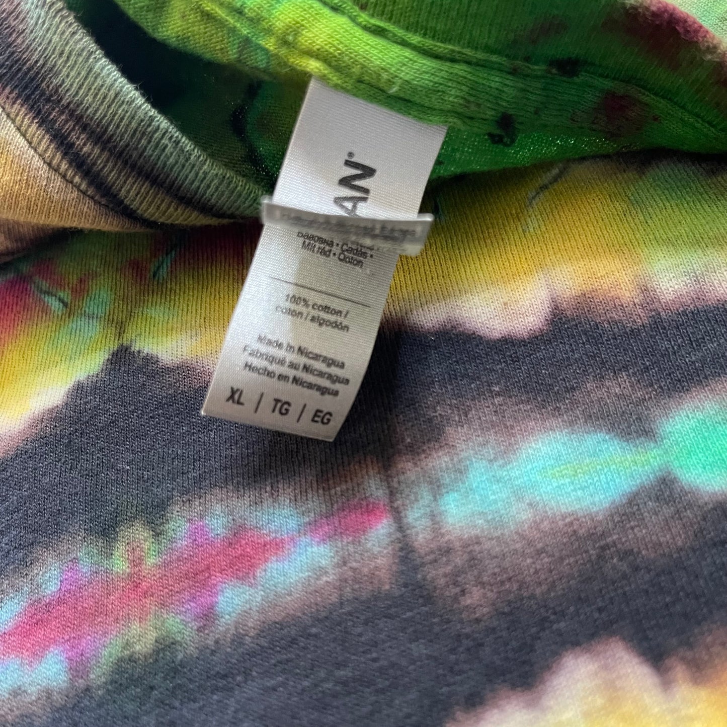 Vintage Y2K Psychedelic Mindscape Ice Tie-Die T-Shirt