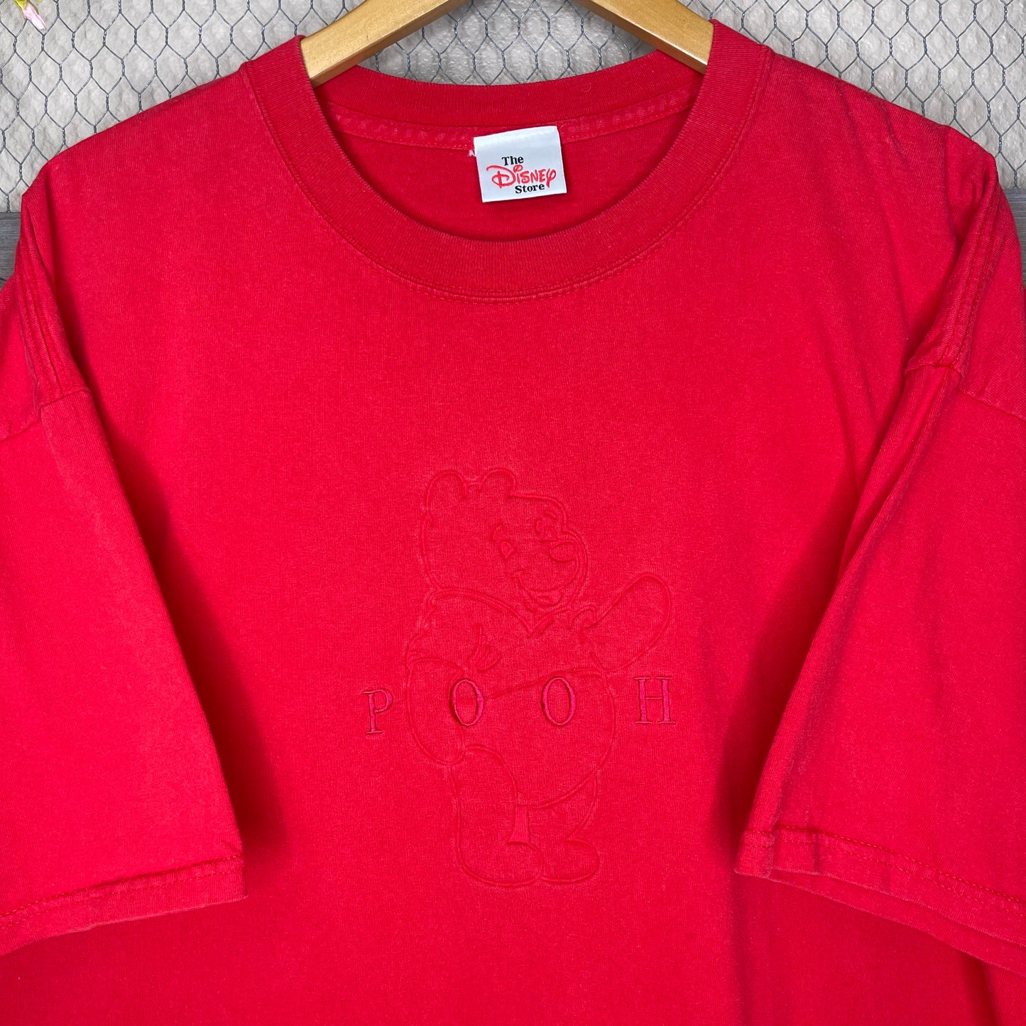 VINTAGE Y2K WINNIE THE POOH T-SHIRT
