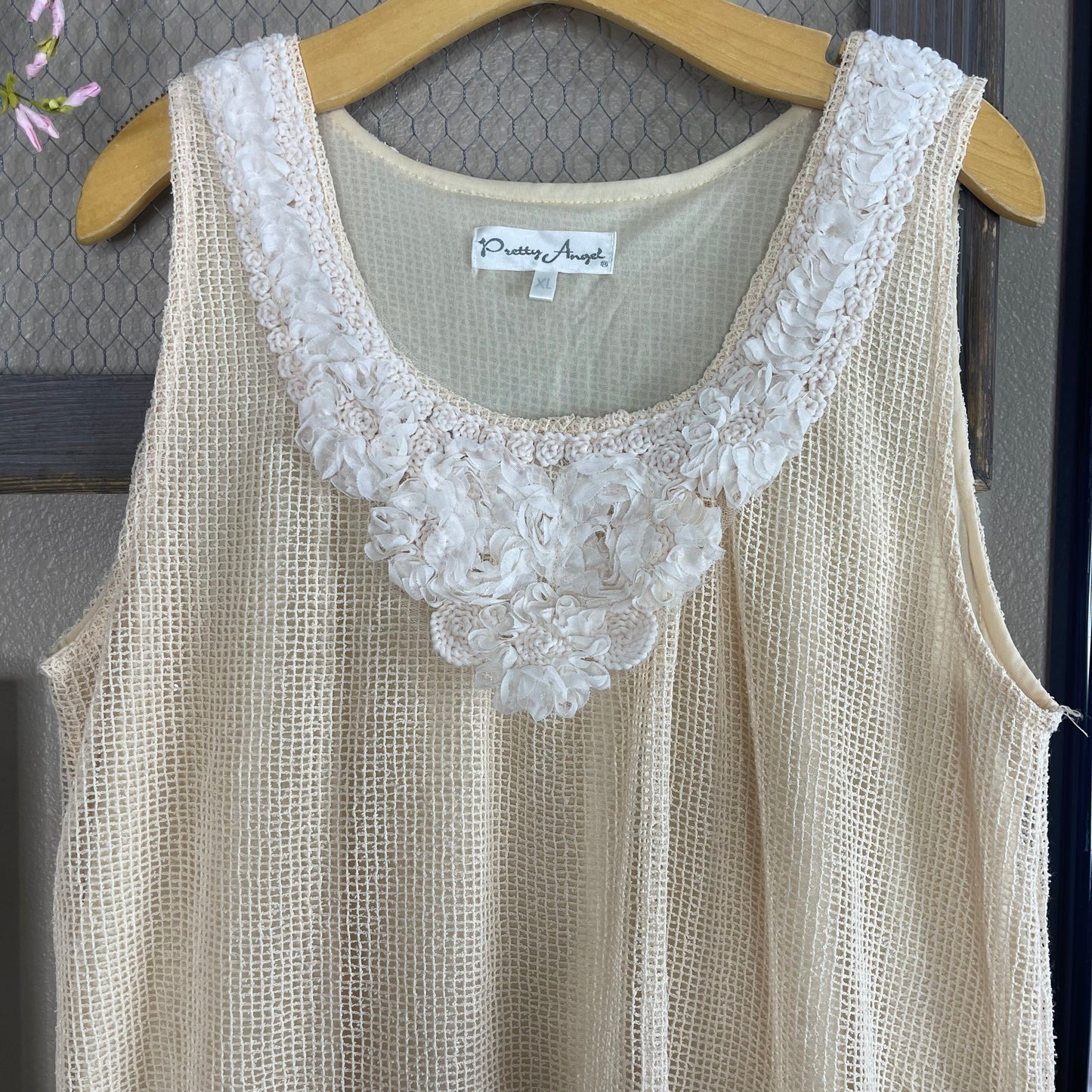 THRIFTED CREAM NET FABRIC SLEEVELESS DRESS