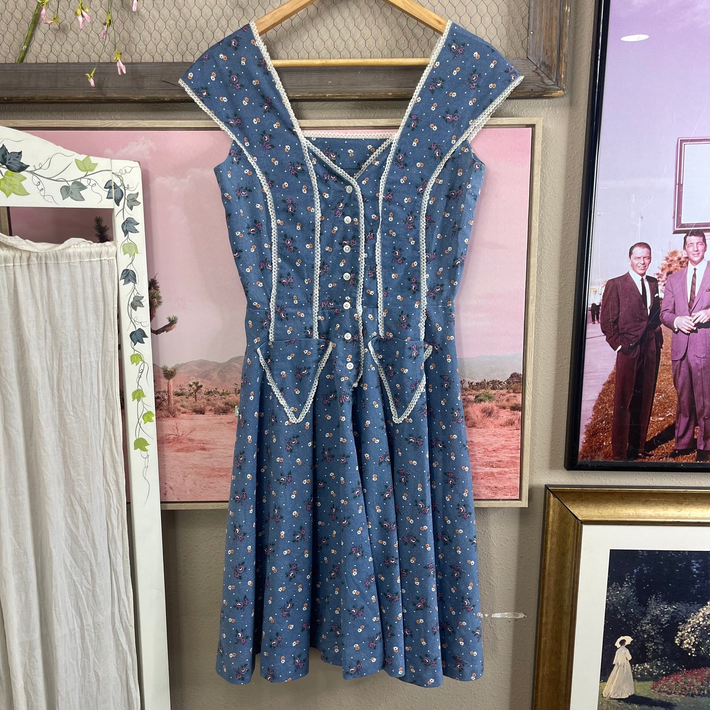 VINTAGE 70’S FLORAL DRESS