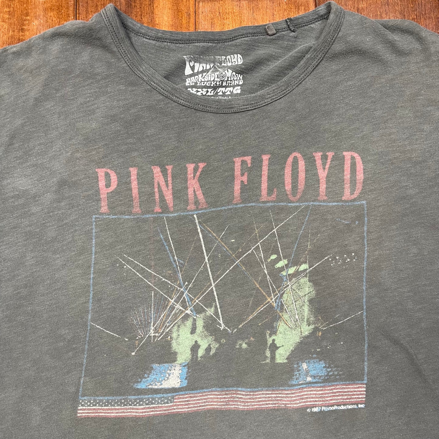 THRIFTED LUCKY BRAND “PINK FLYOD” T-SHIRT