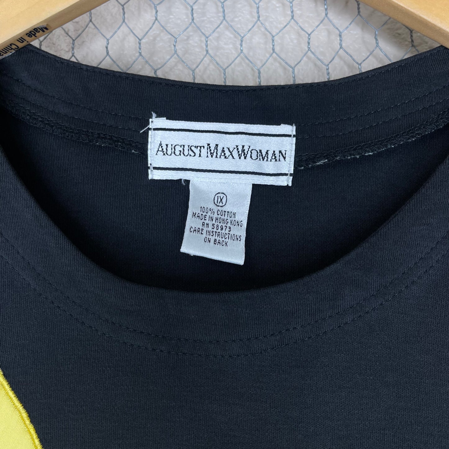 VINTAGE 90’S SUN & STARS EMBROIDERED T-SHIRT