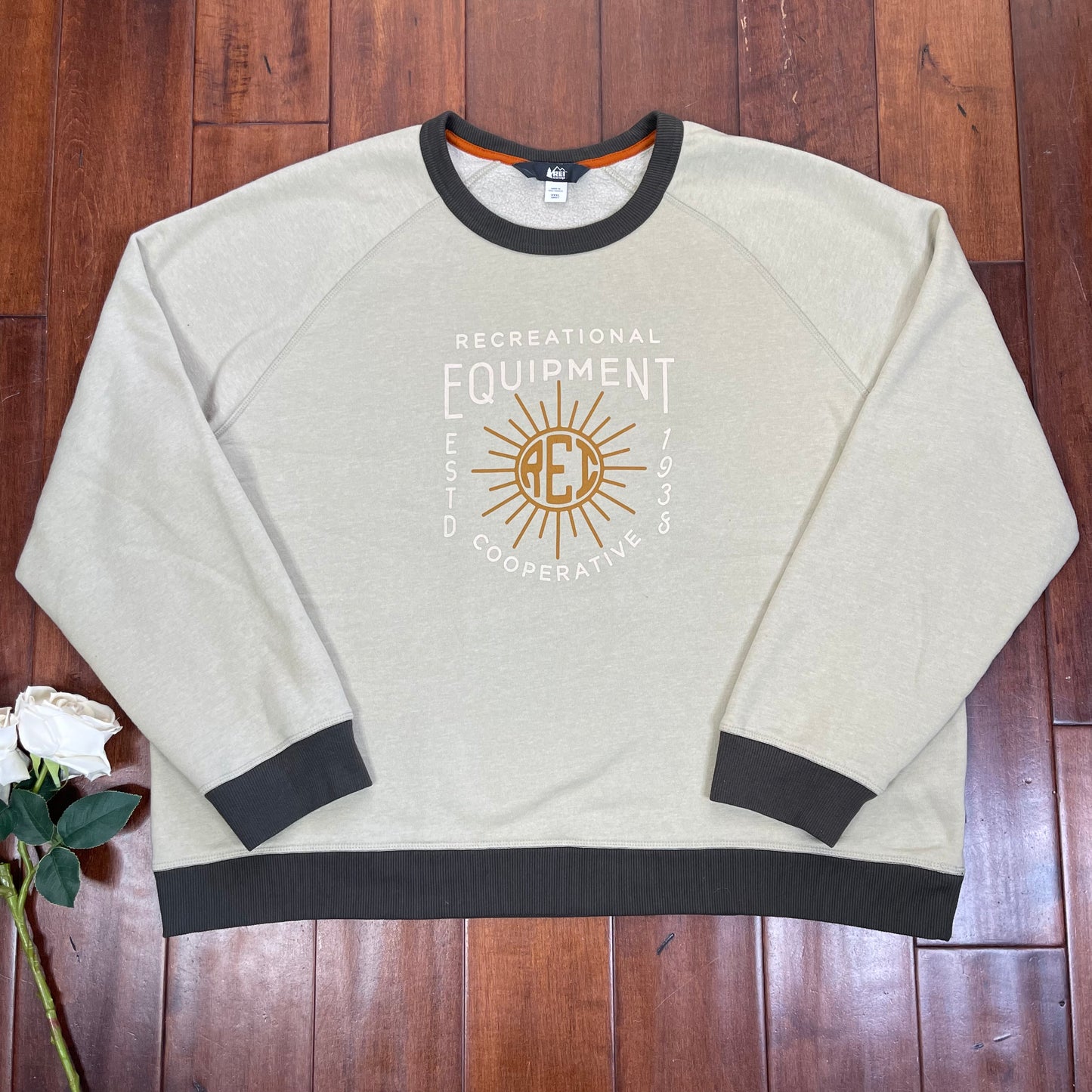 THRIFTED REI CREWNECK SWEATER
