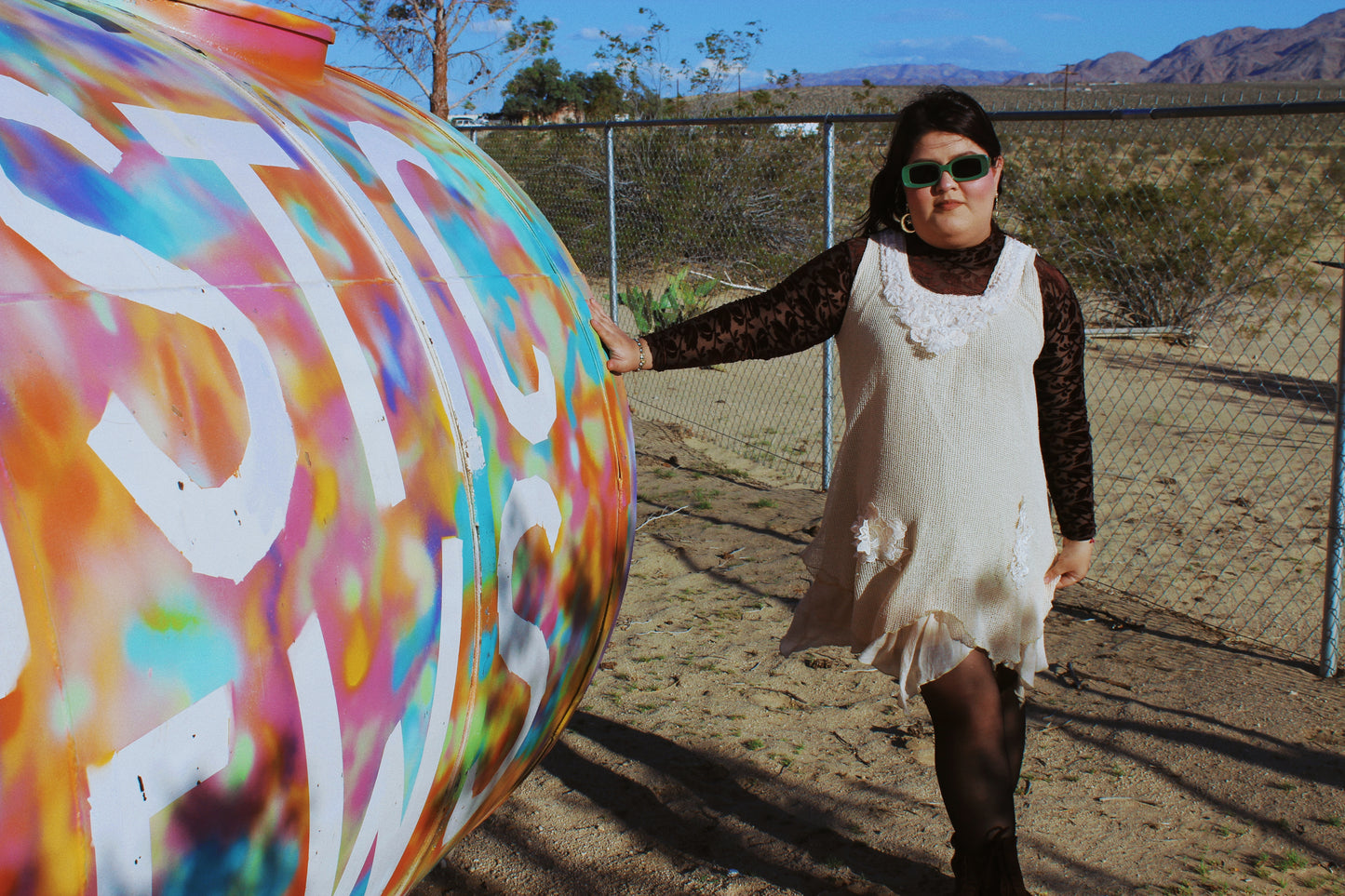 THRIFTED CREAM NET FABRIC SLEEVELESS DRESS