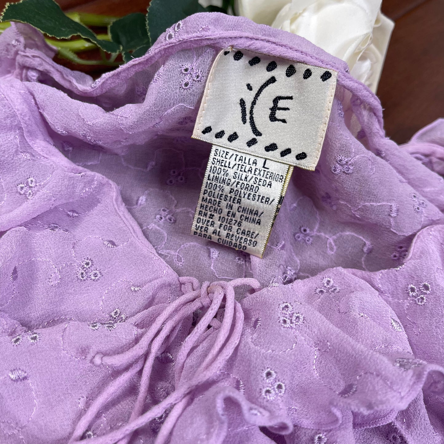 VINTAGE Y2K RUFFLE TOP