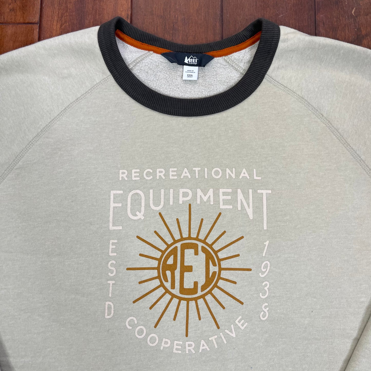 THRIFTED REI CREWNECK SWEATER