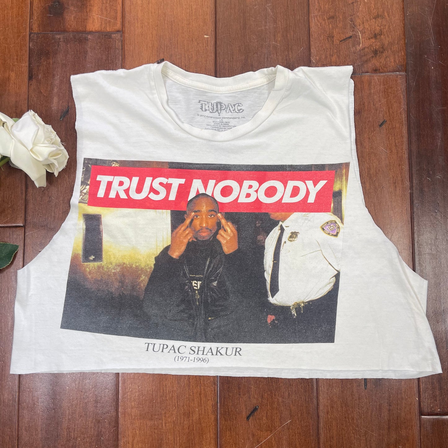 THRIFTED “TRUST NOBODY” TUPAC SHAKUR CUT-UP TEE