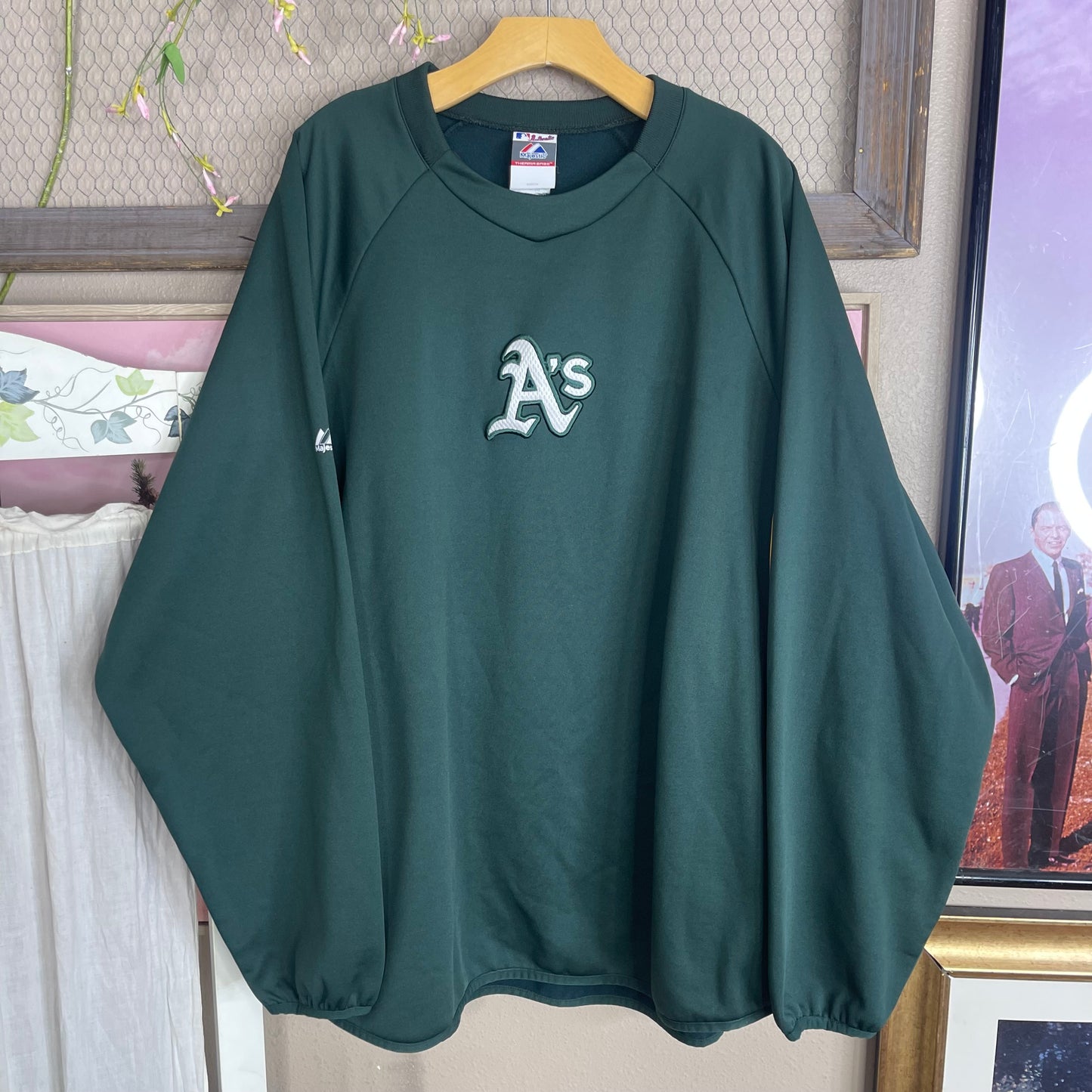 VINTAGE RARE MAJESTIC OAKLAND ATHLETICS PULLOVER CREWNECK
