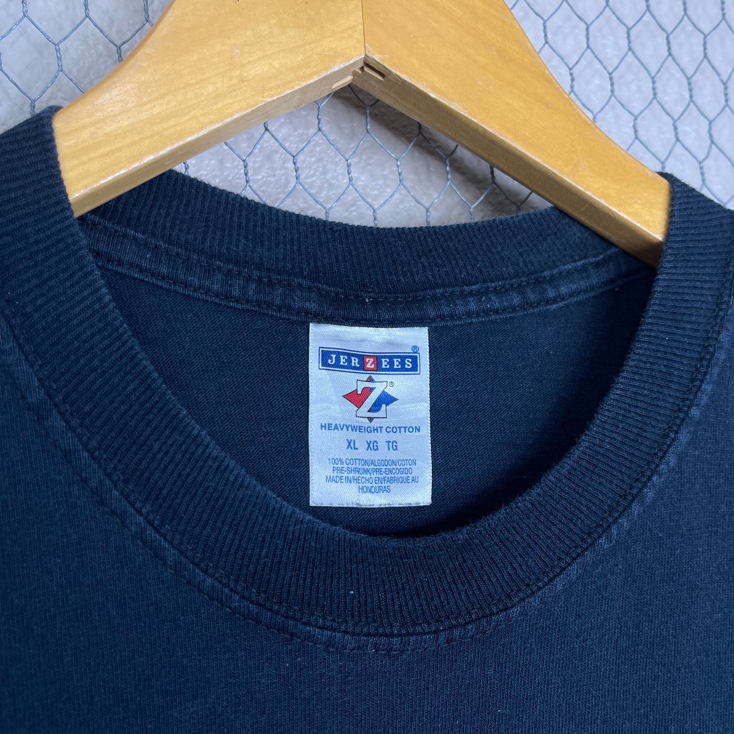 VINTAGE 2007 FAMILY GUY STAR WARS T-SHIRT