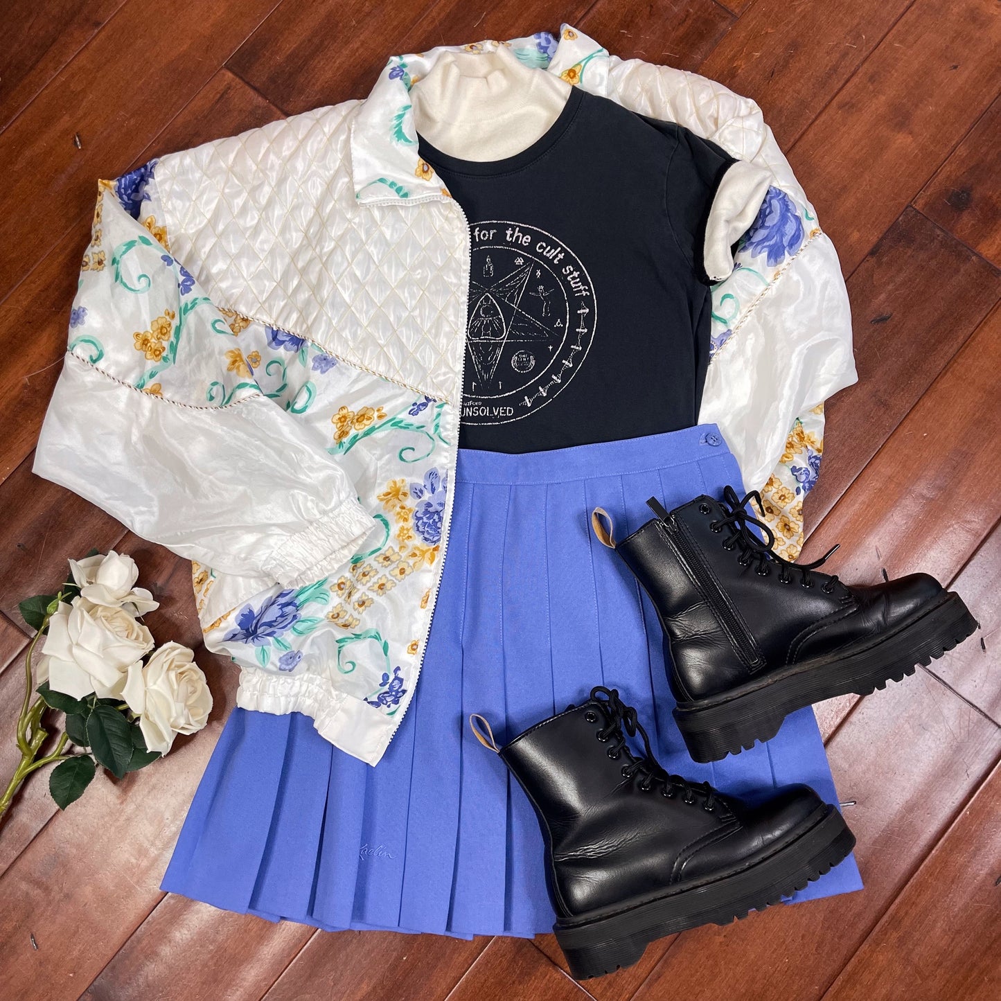 THRIFTED “I’M JUST HERE FOR THE CULT STUFF” TEE