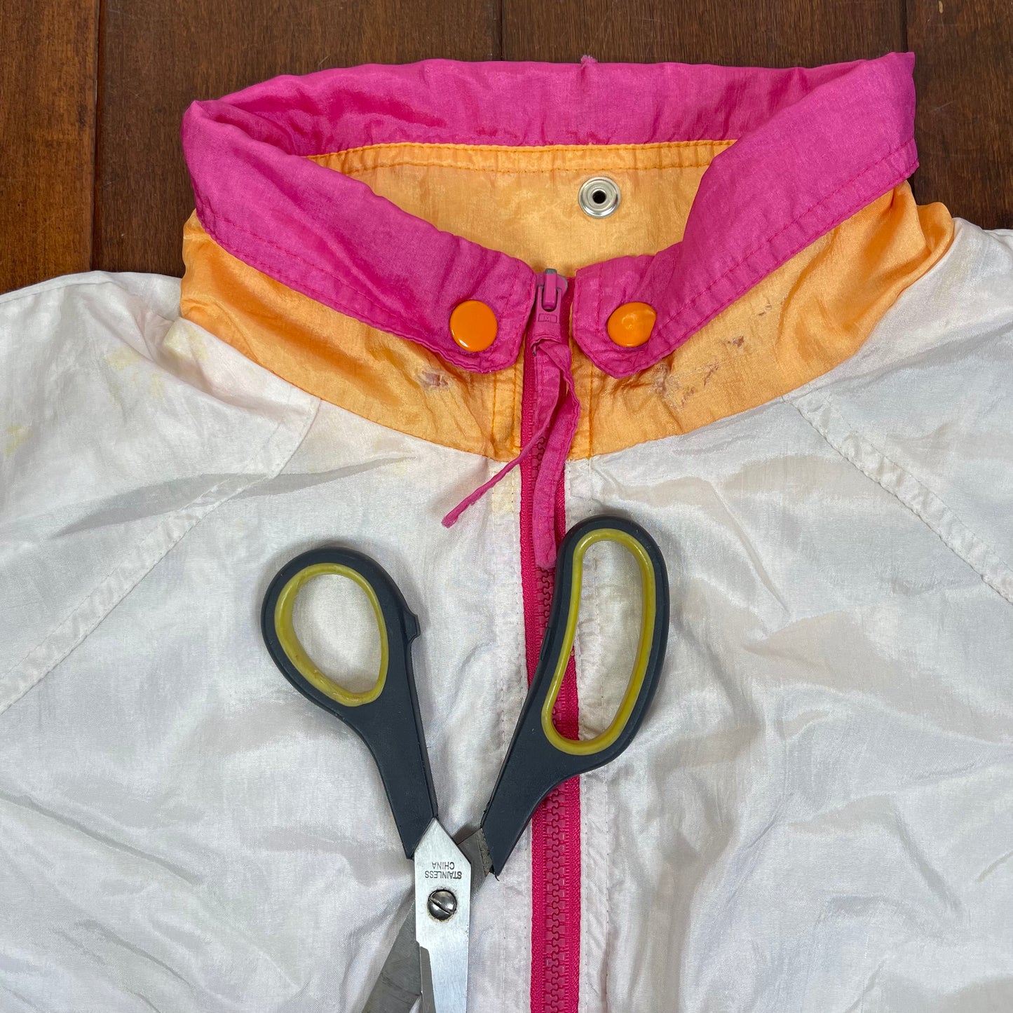 VINTAGE 80’S WINDBREAKER