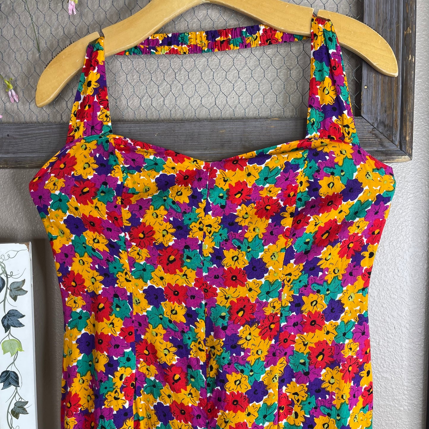 VINTAGE 90’S FLORAL JUMPSUIT