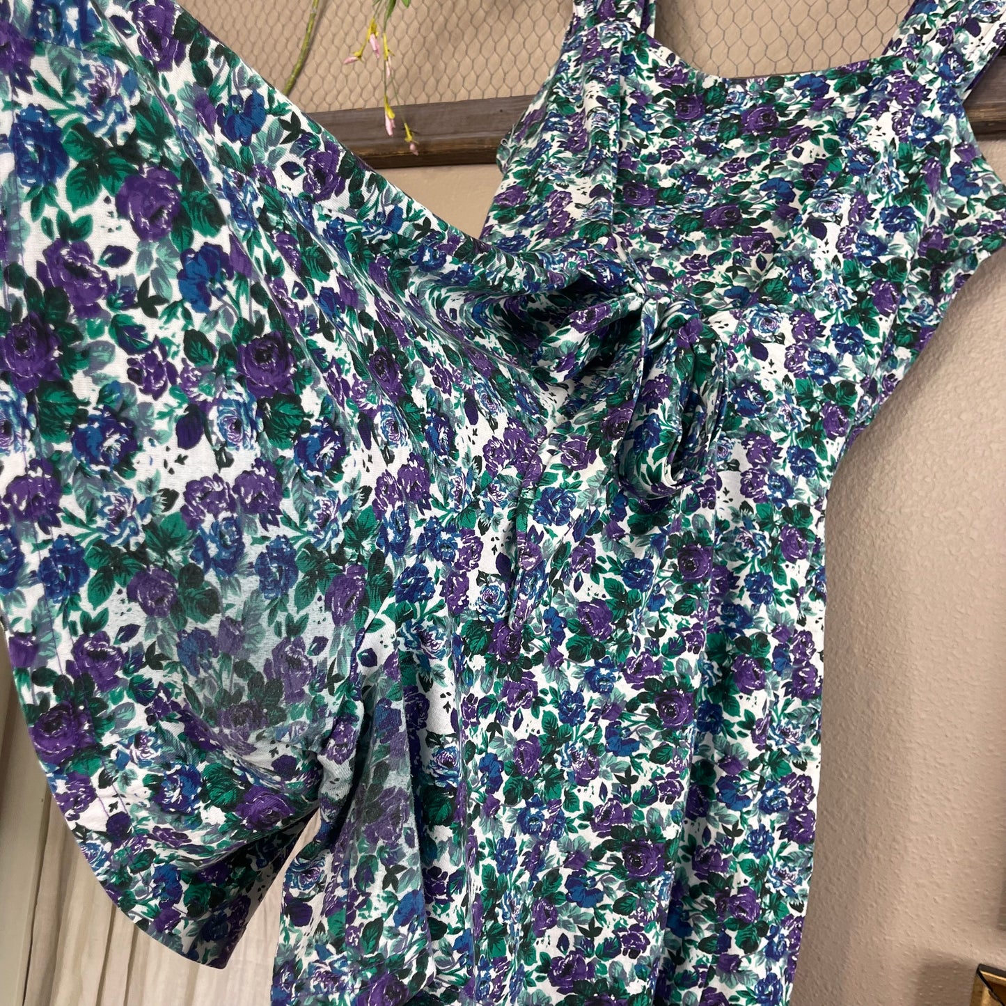 VINTAGE 80’S FLORAL ROMPER