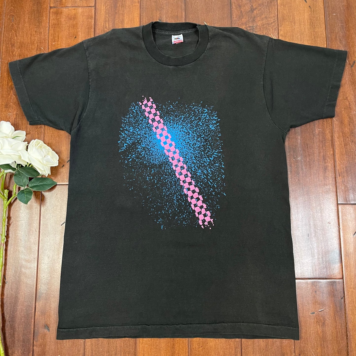 VINTAGE 80’S T-SHIRT
