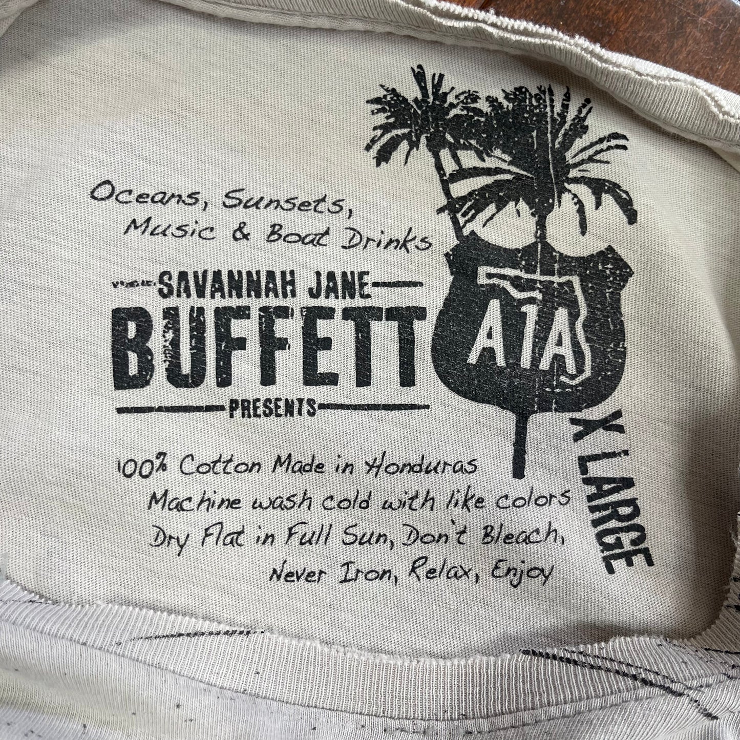 THRIFTED JIMMY BUFFET T-SHIRT