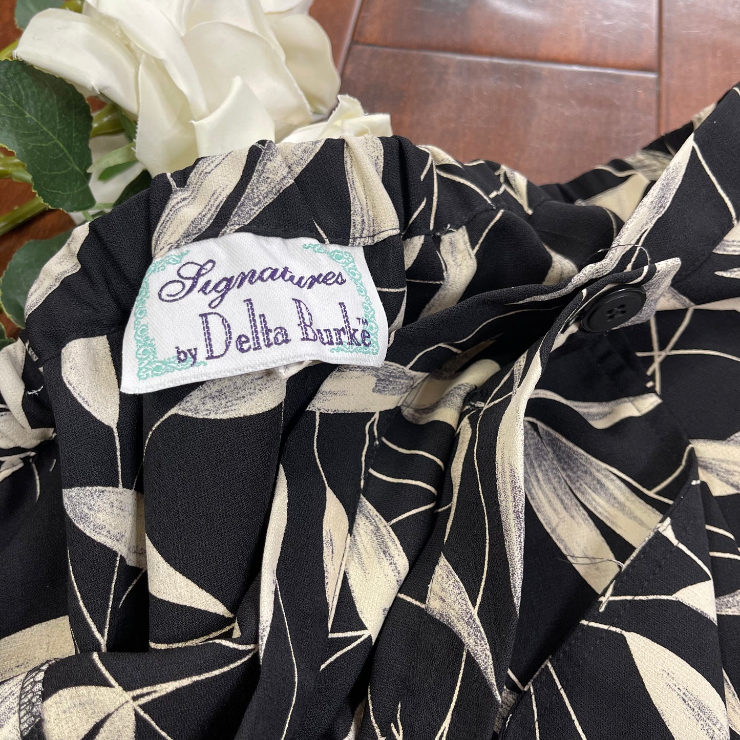 VINTAGE 90’S MAXI SKIRT