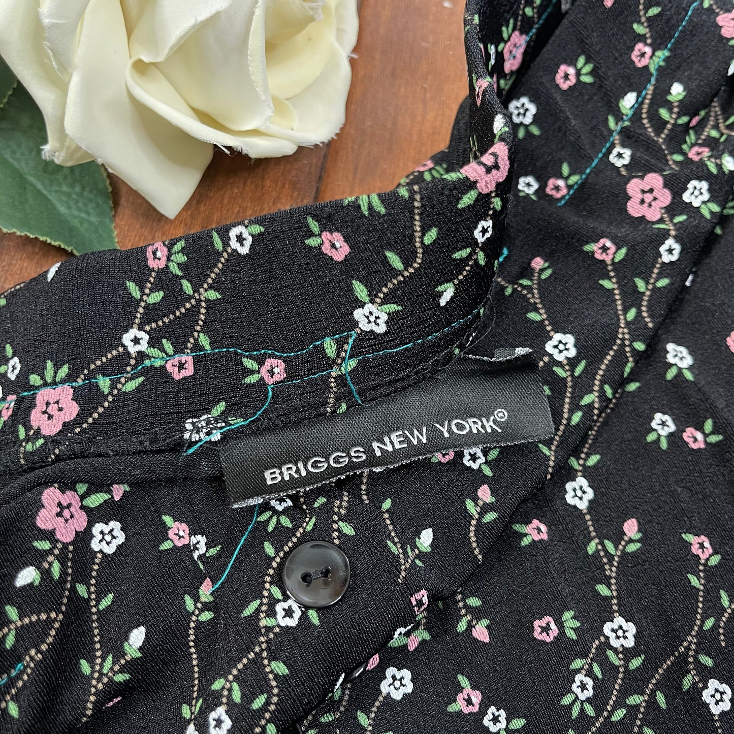 THRIFTED FLORAL MAXI SKIRT
