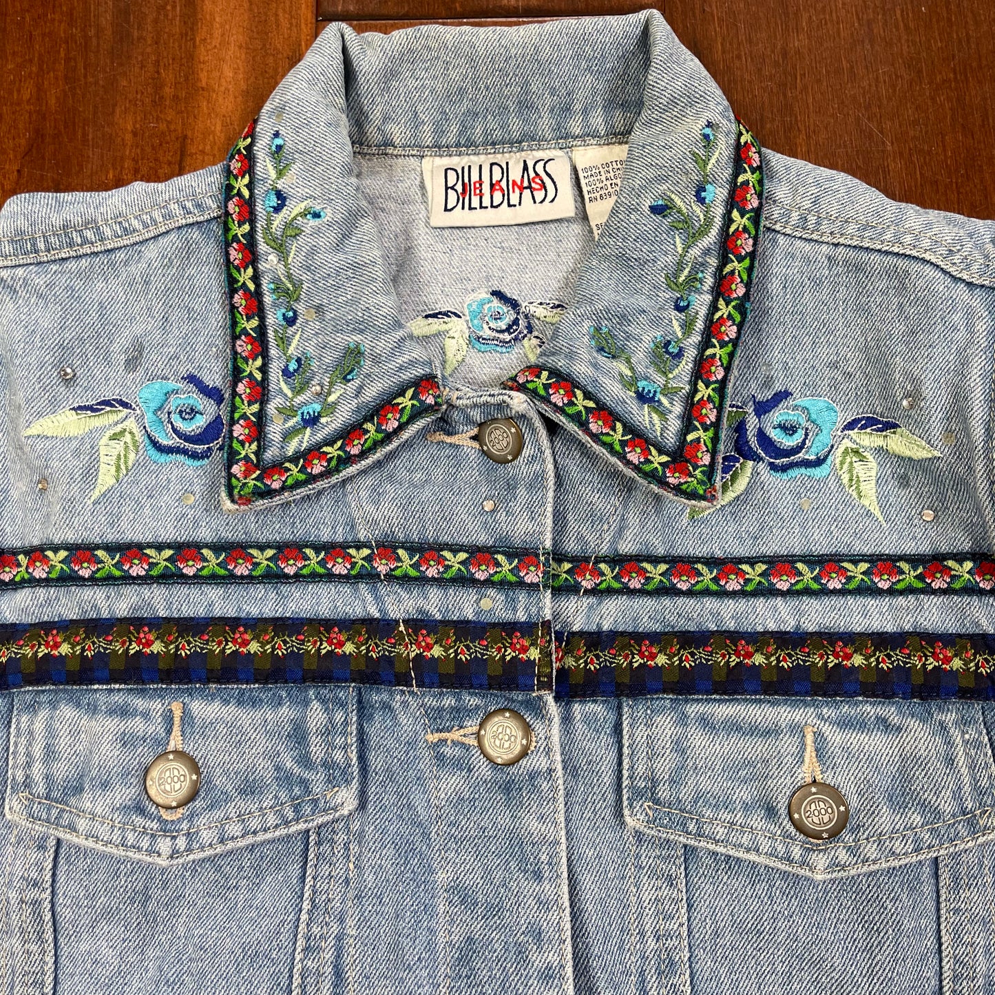 VINTAGE BILL BLASS EMBROIDERED JEAN JACKET