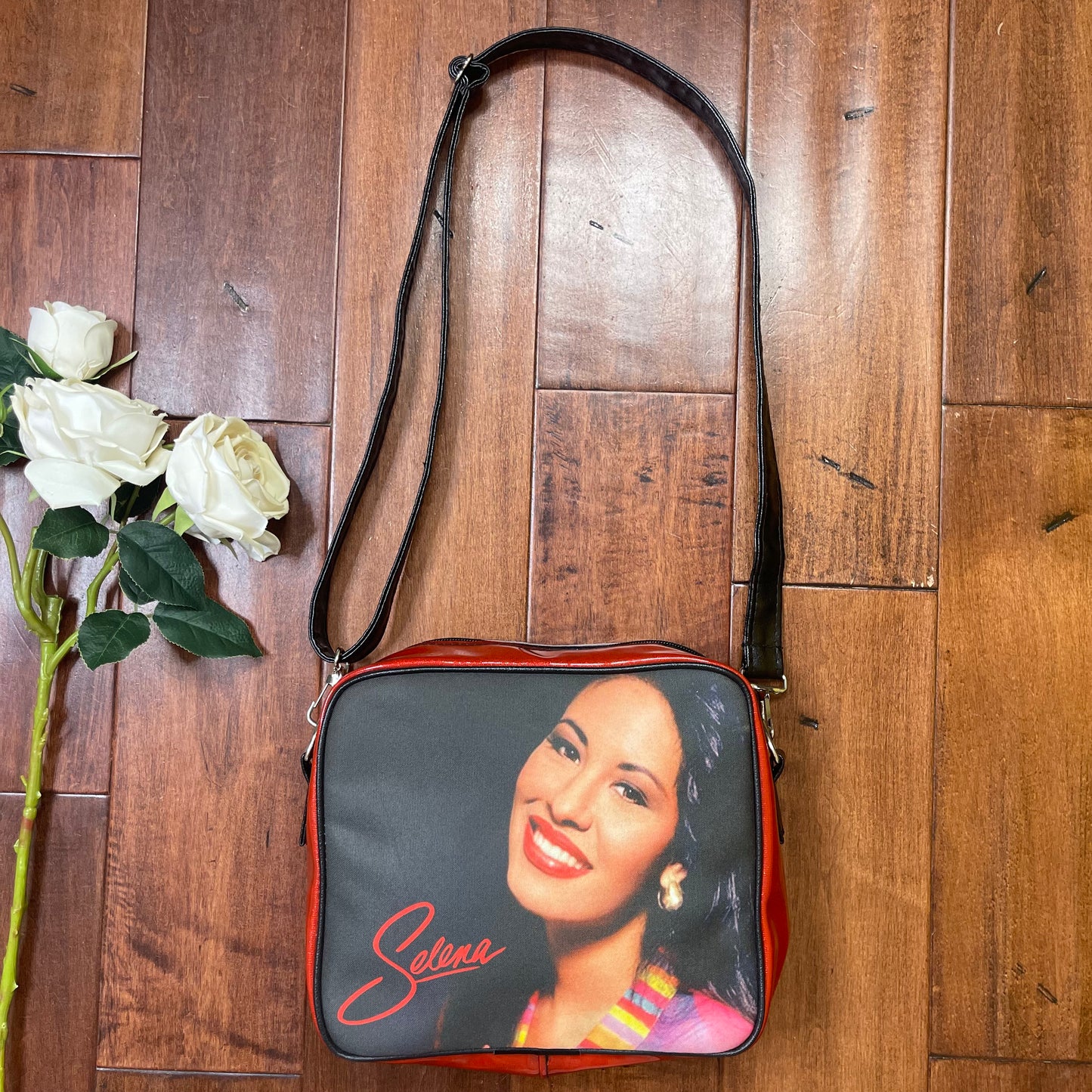 VINTAGE 90’S RARE SELENA QUINTANILLA CROSSBODY BAG