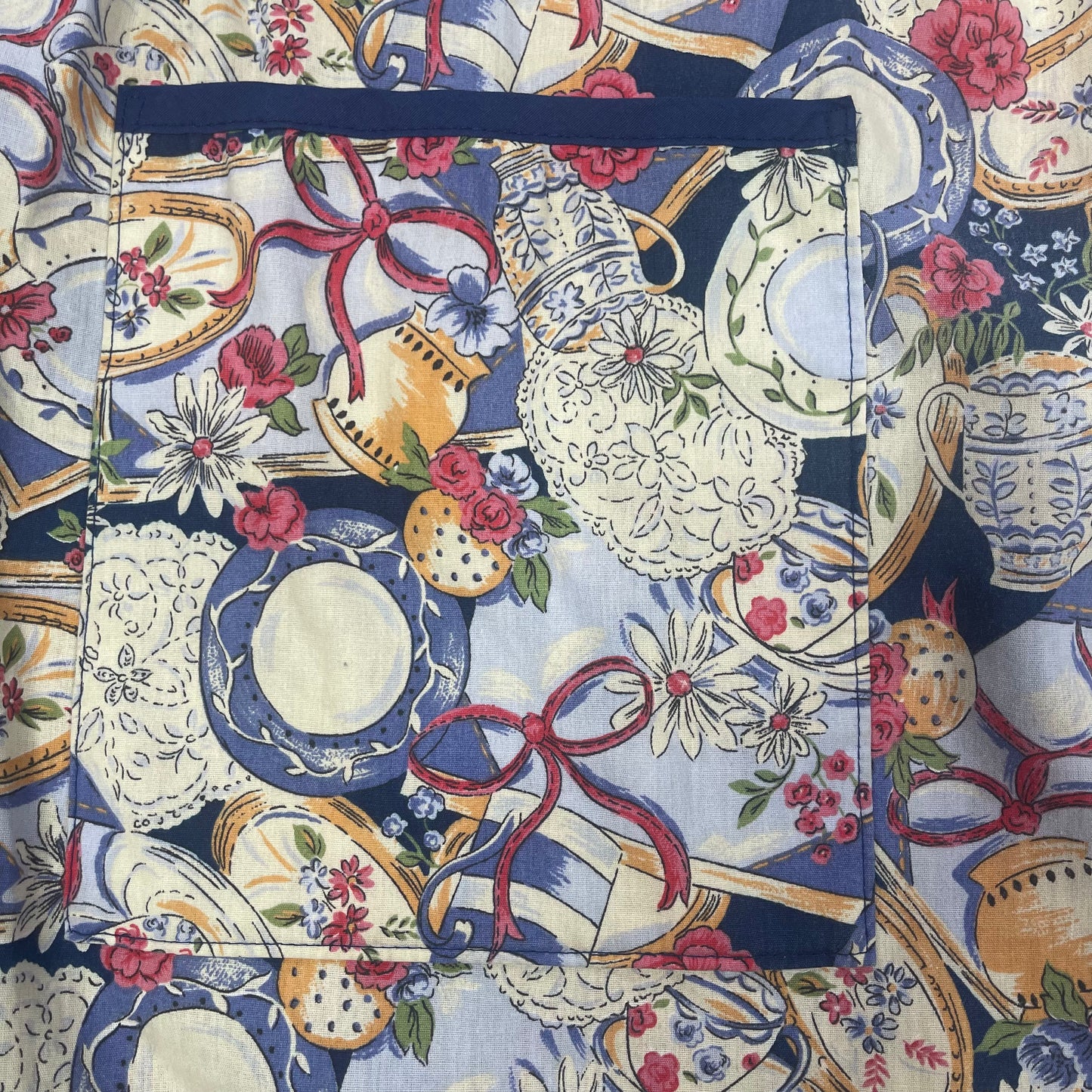 VINTAGE TEA TIME HOUSE DRESS