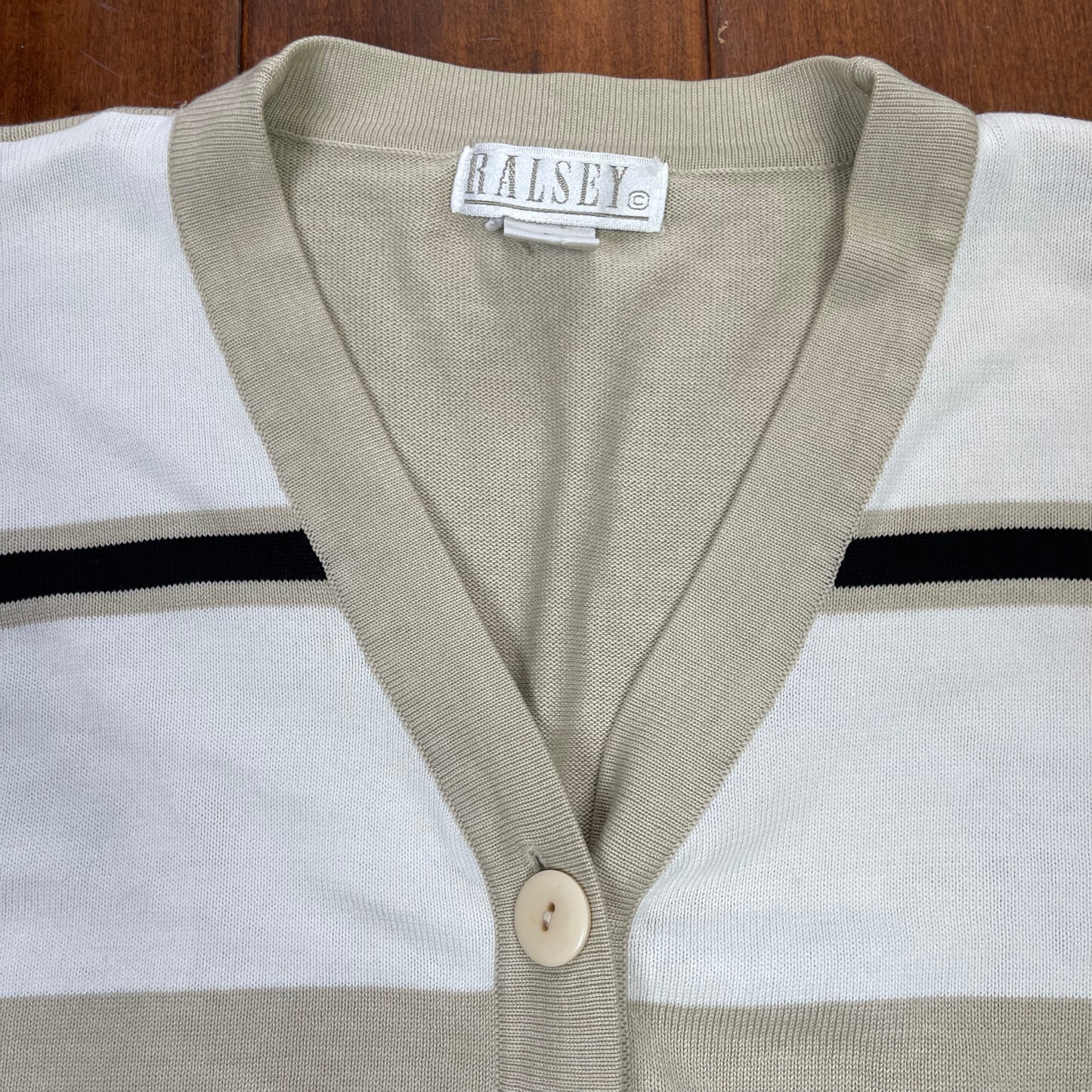 VINTAGE 90’S STRIPED CARDIGAN