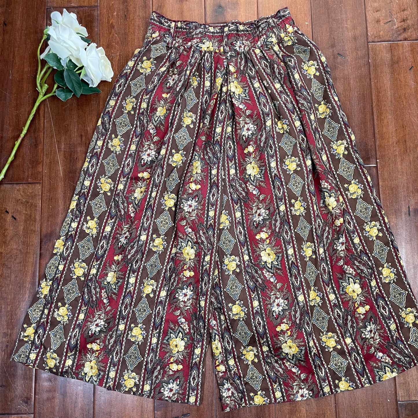 VINTAGE 90’S GAUCHO PANTS