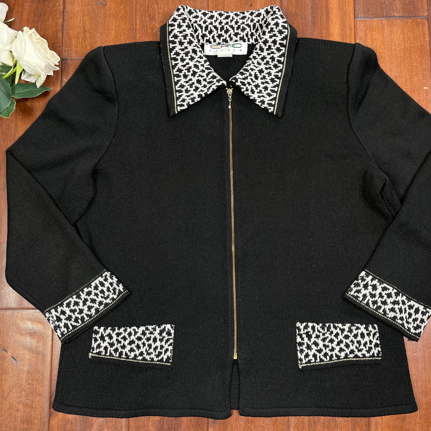 VINTAGE ANIMAL PRINT ZIP-UP CARDIGAN