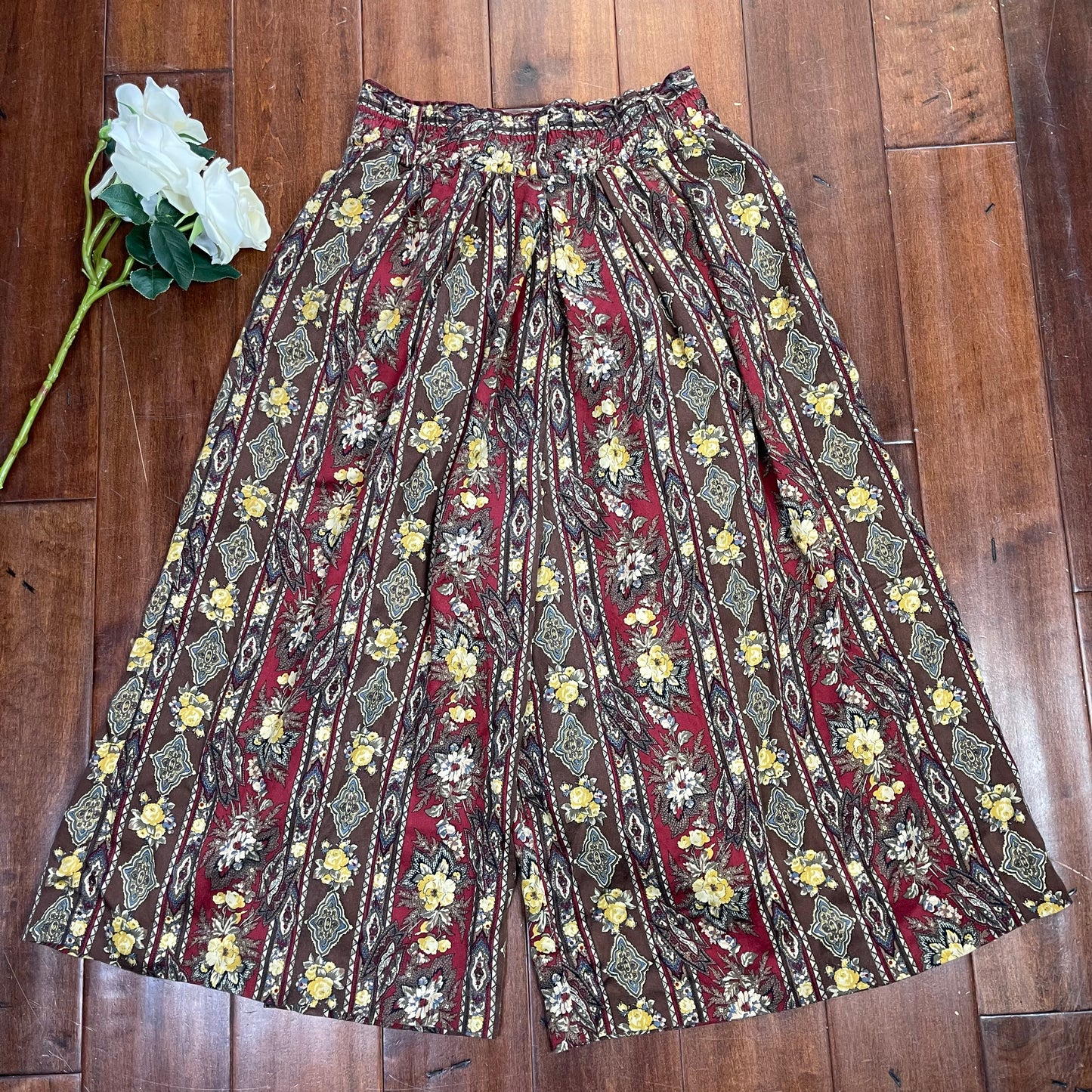 VINTAGE 90’S GAUCHO PANTS