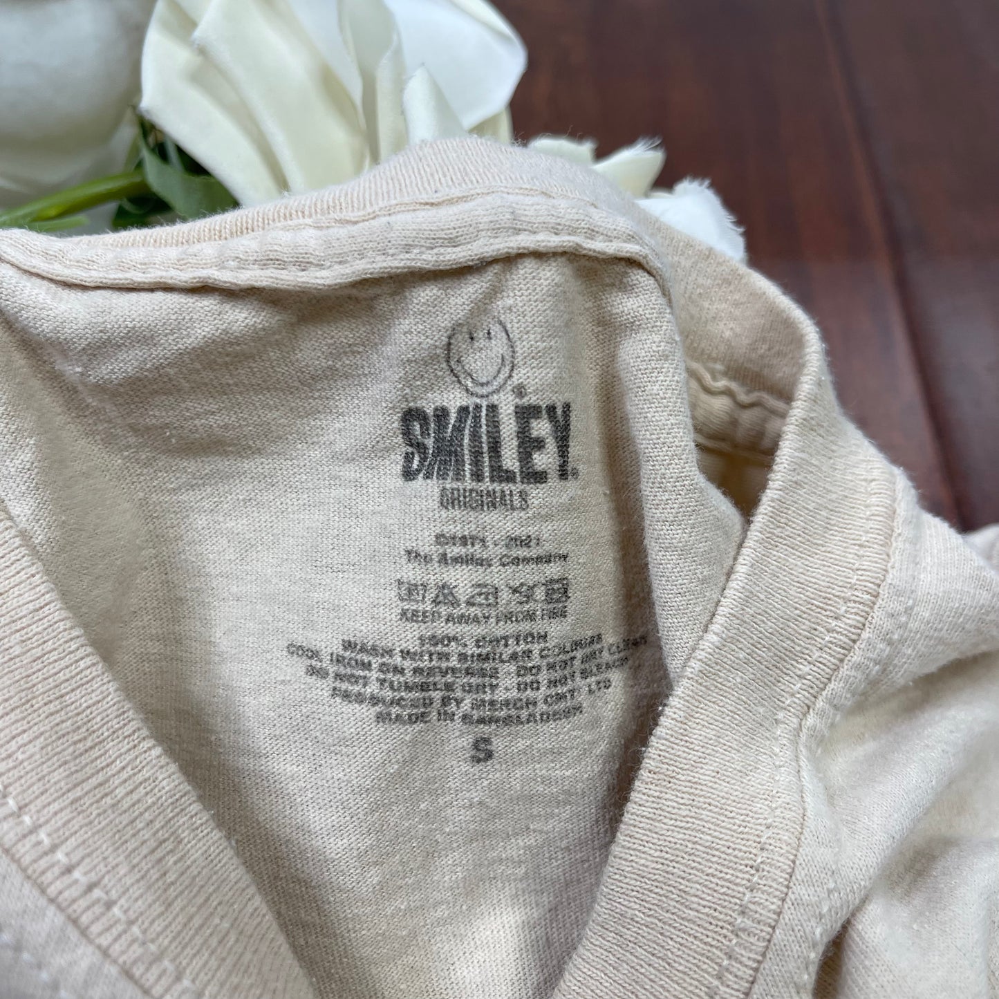 THRIFTED “SMILEY” T-SHIRT
