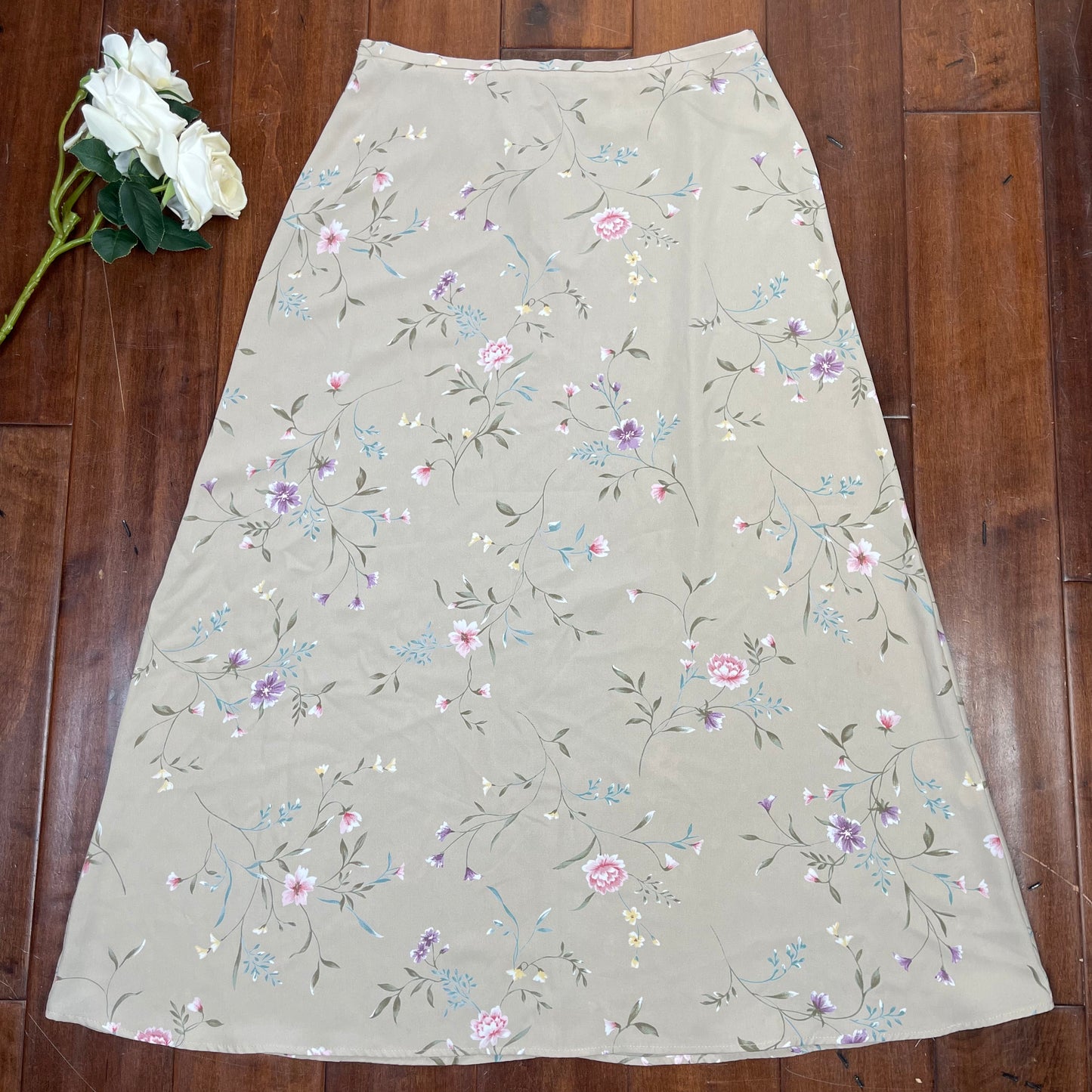VINTAGE Y2K FLORAL MAXI SKIRT