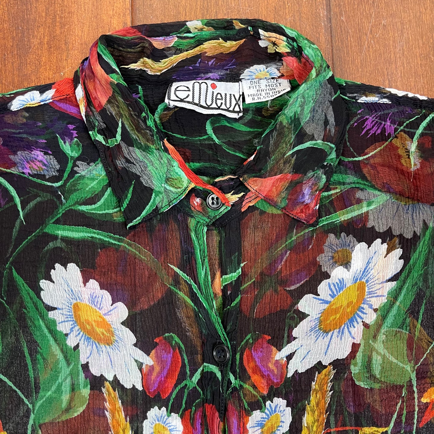 VINTAGE FLORAL BUTTON-UP