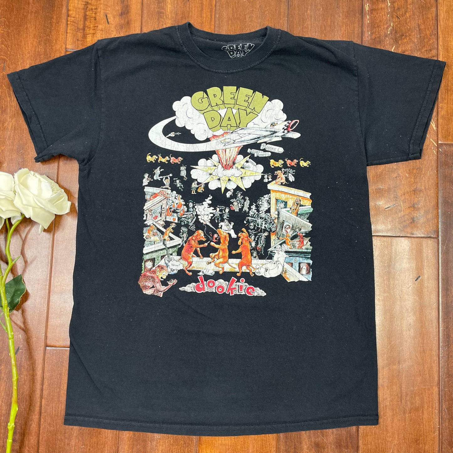 THRIFTED “GREEN DAY” TEE