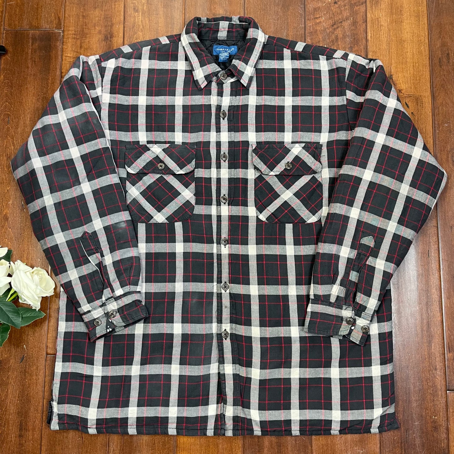 VINTAGE FLANNEL BUTTON-UP