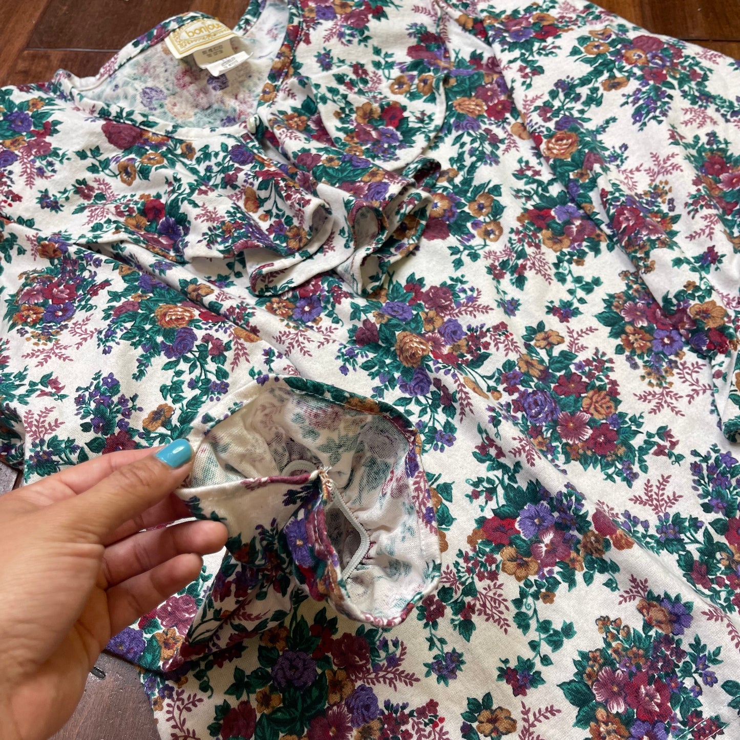 VINTAGE RUFFLED FLORAL TOP