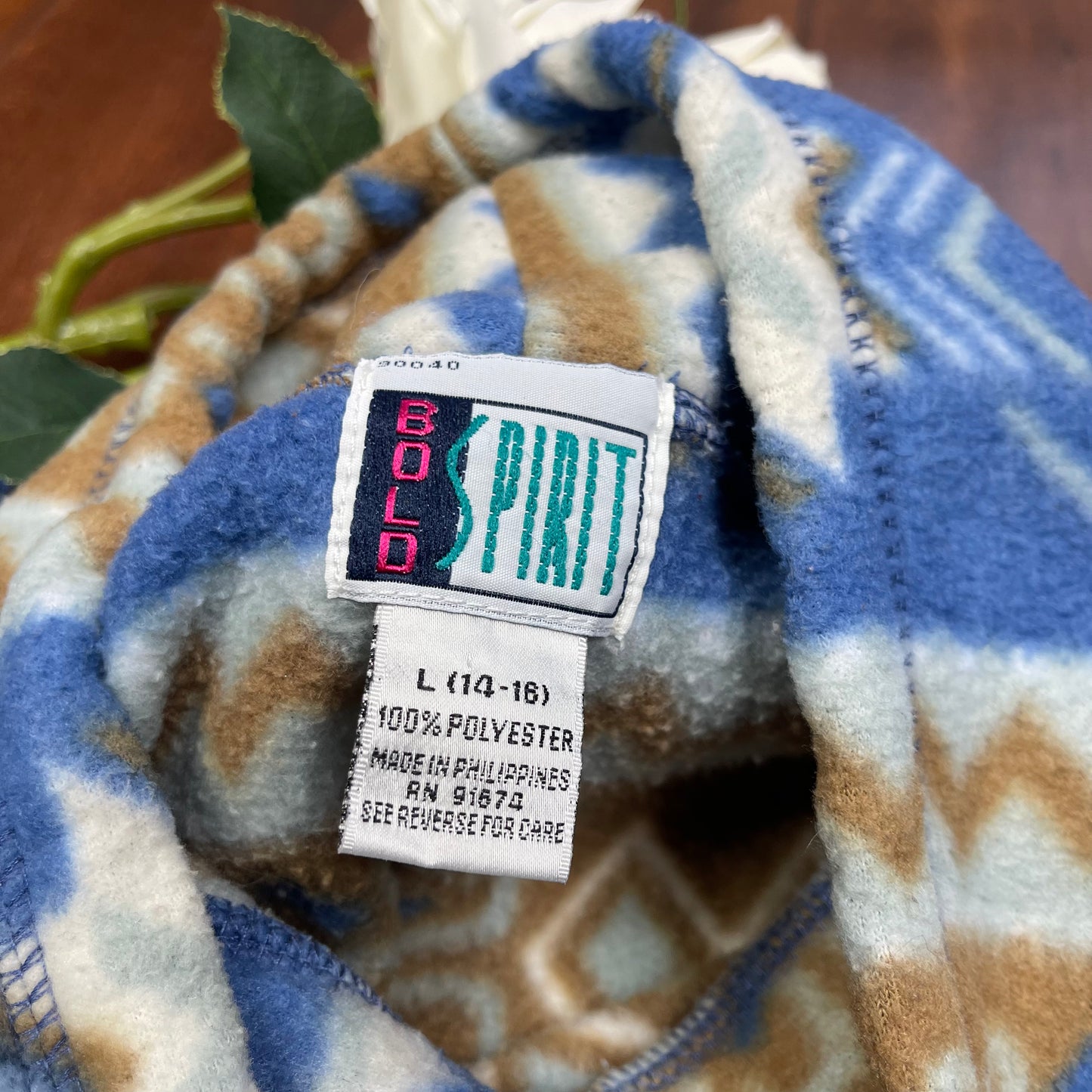 VINTAGE TURTLENECK SWEATER