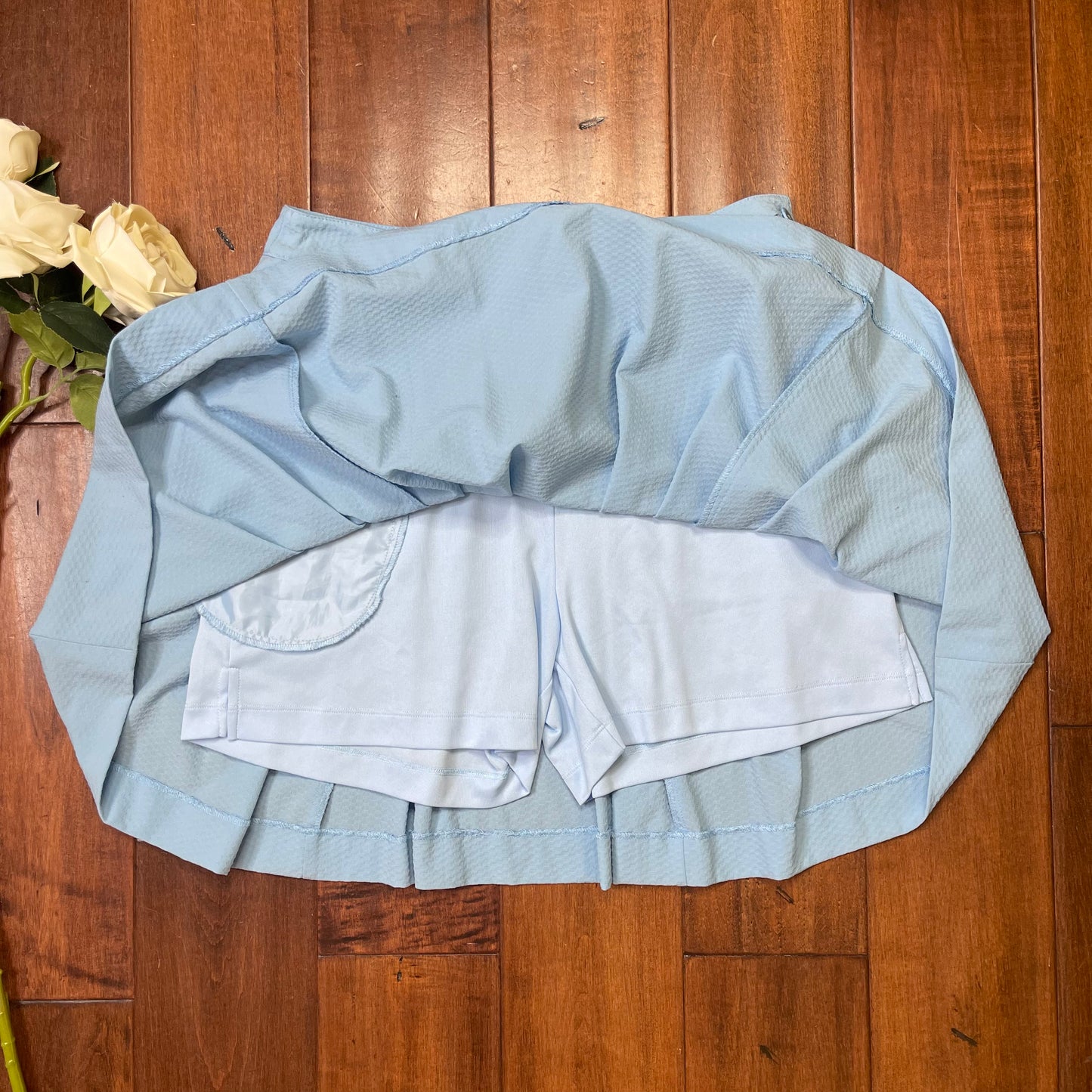VINTAGE BABY BLUE GOLF SKORT